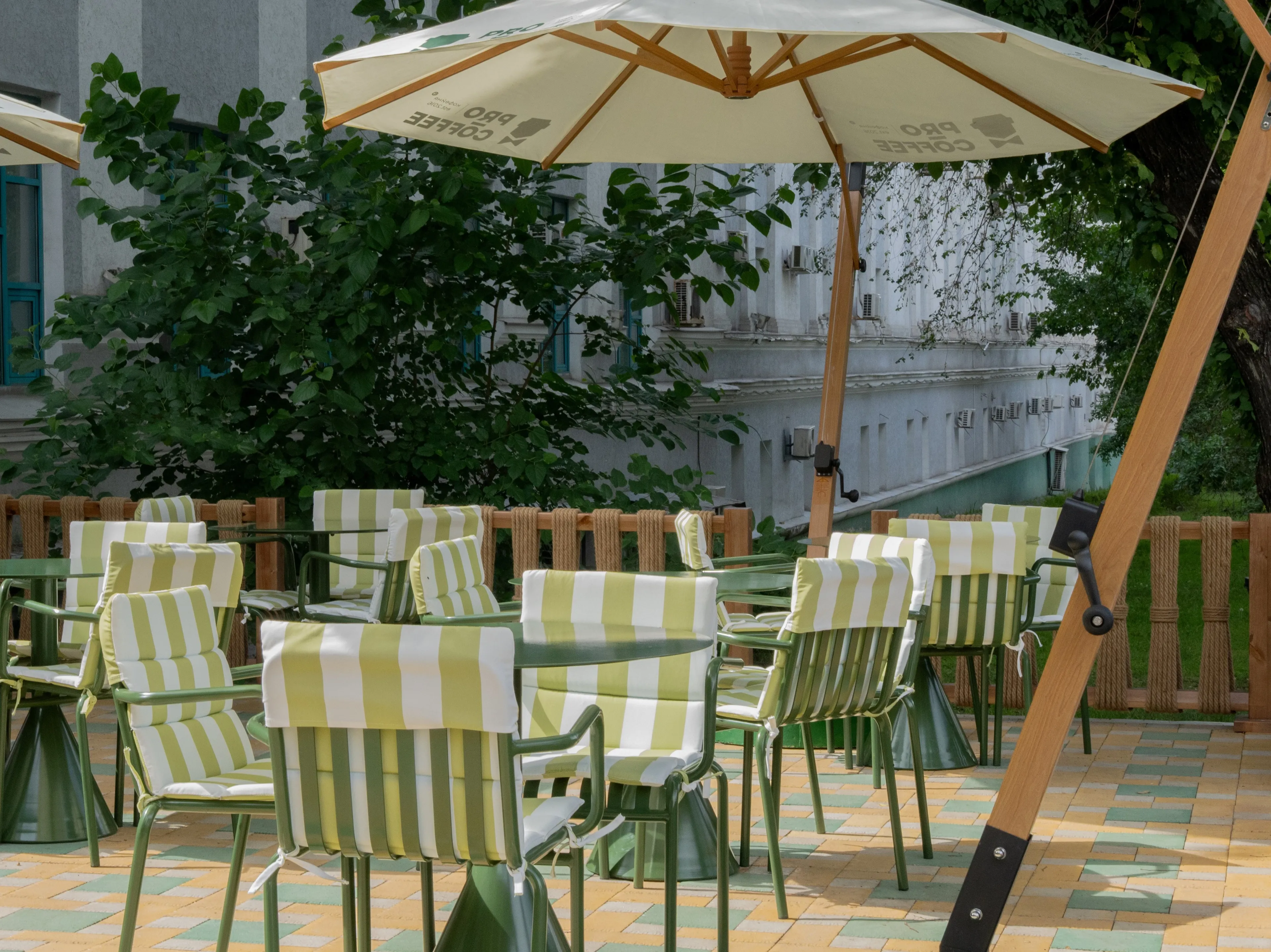 Мекенжайы жасырын бар, өткен заманнан сыр шертетін дәмхана, сыра биржасы және Алматының өзге де жаңа орындары