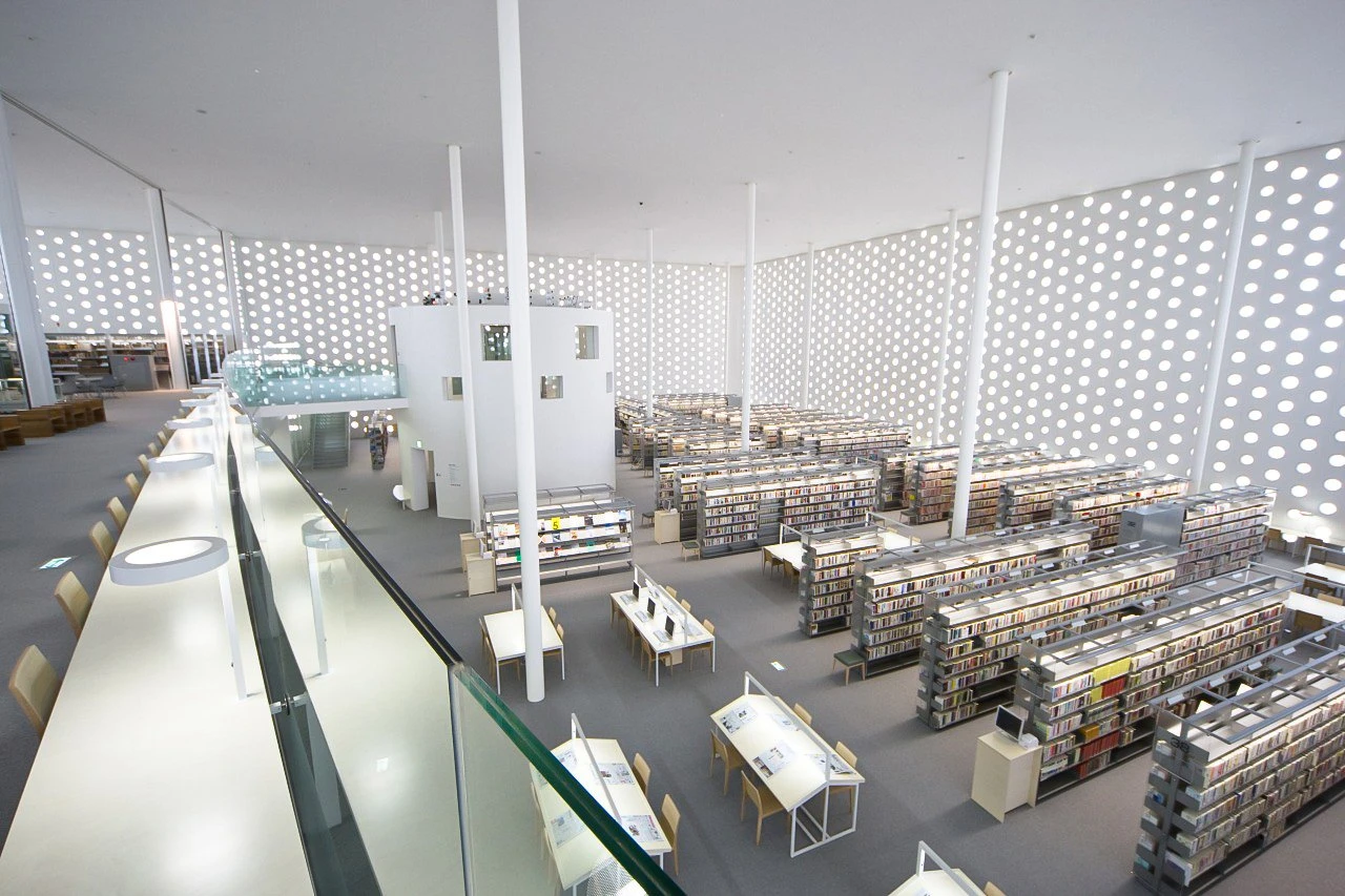 Әлемнің футуристік стильдегі кітапханаларына саяхат