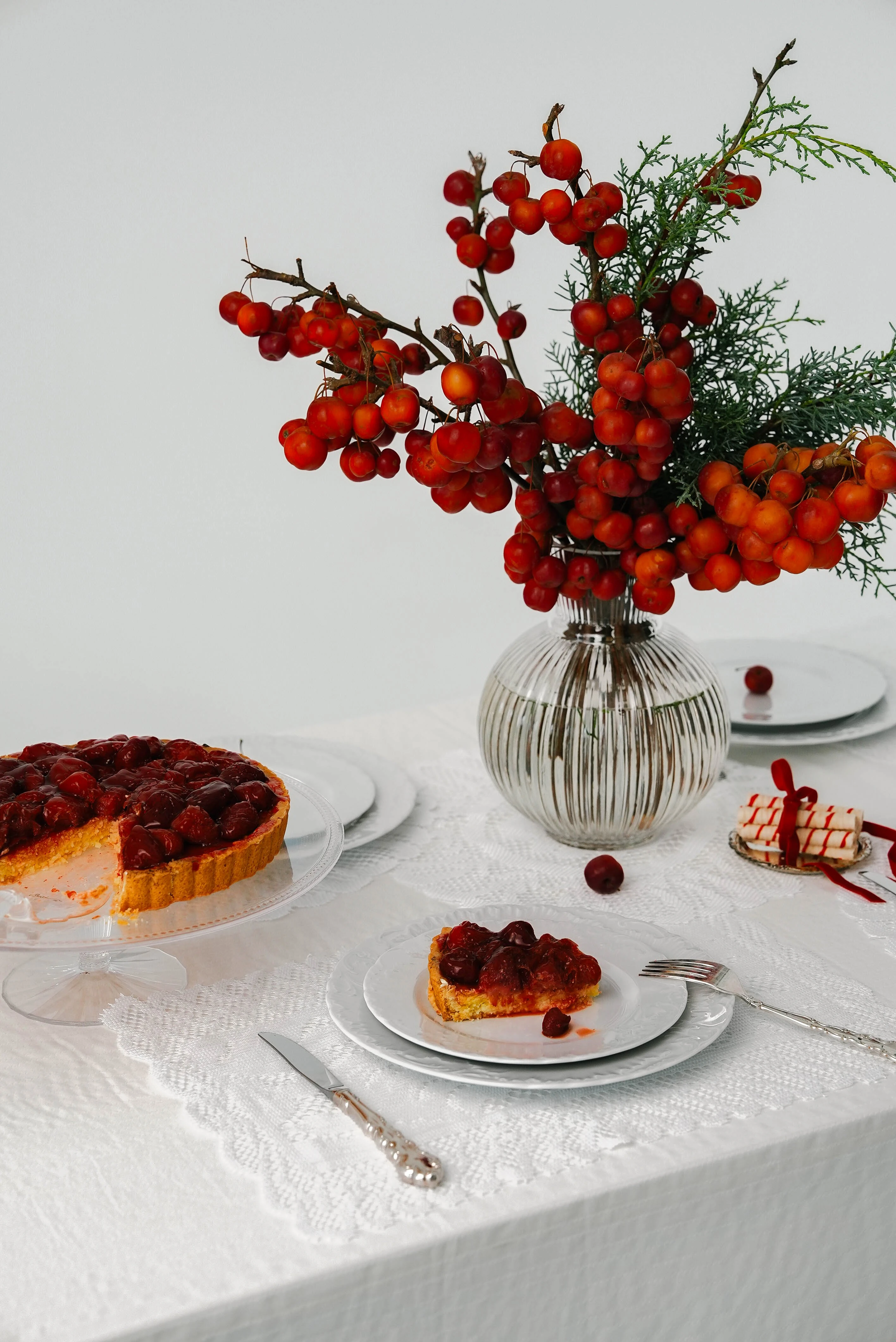 Жаңа жылдық дастархан: дәстүр, сән және шығармашылық тоғысы