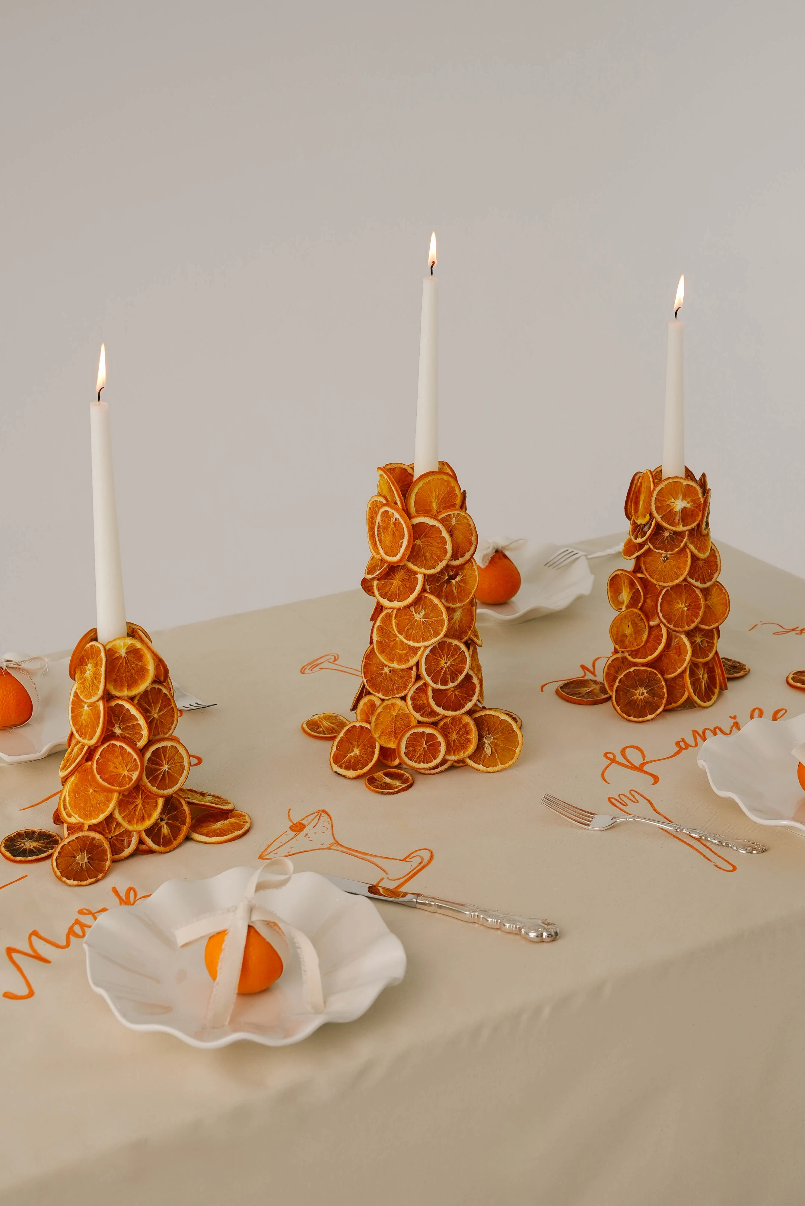 Жаңа жылдық дастархан: дәстүр, сән және шығармашылық тоғысы