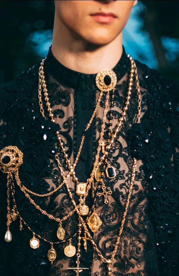 Официальный сайт Dolce & Gabbana Alta Moda
