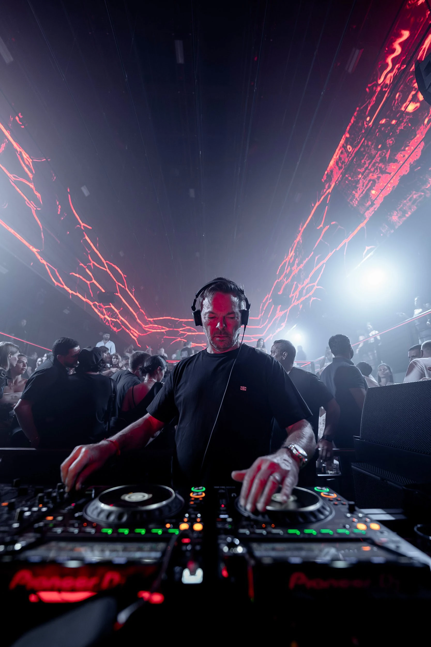 Как Баку стал столицей электронной музыки СНГ: интервью с основателями FOMO