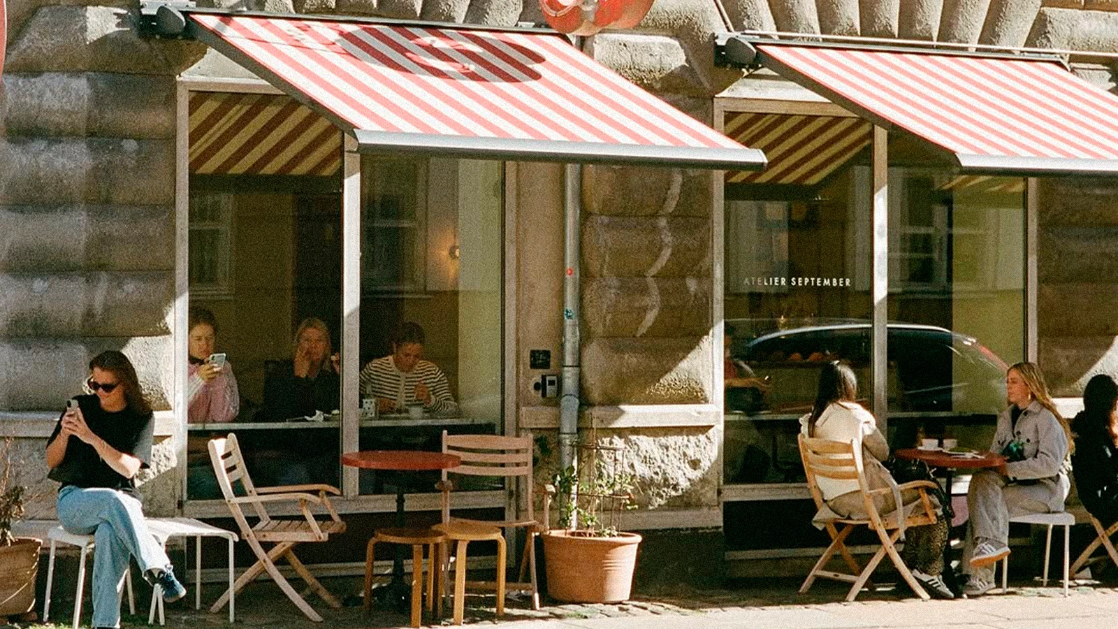 Instagram @atelierseptember