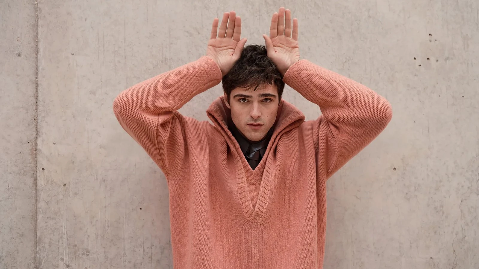 Джейкоб Элорди Bottega Veneta жарнамалық науқанында