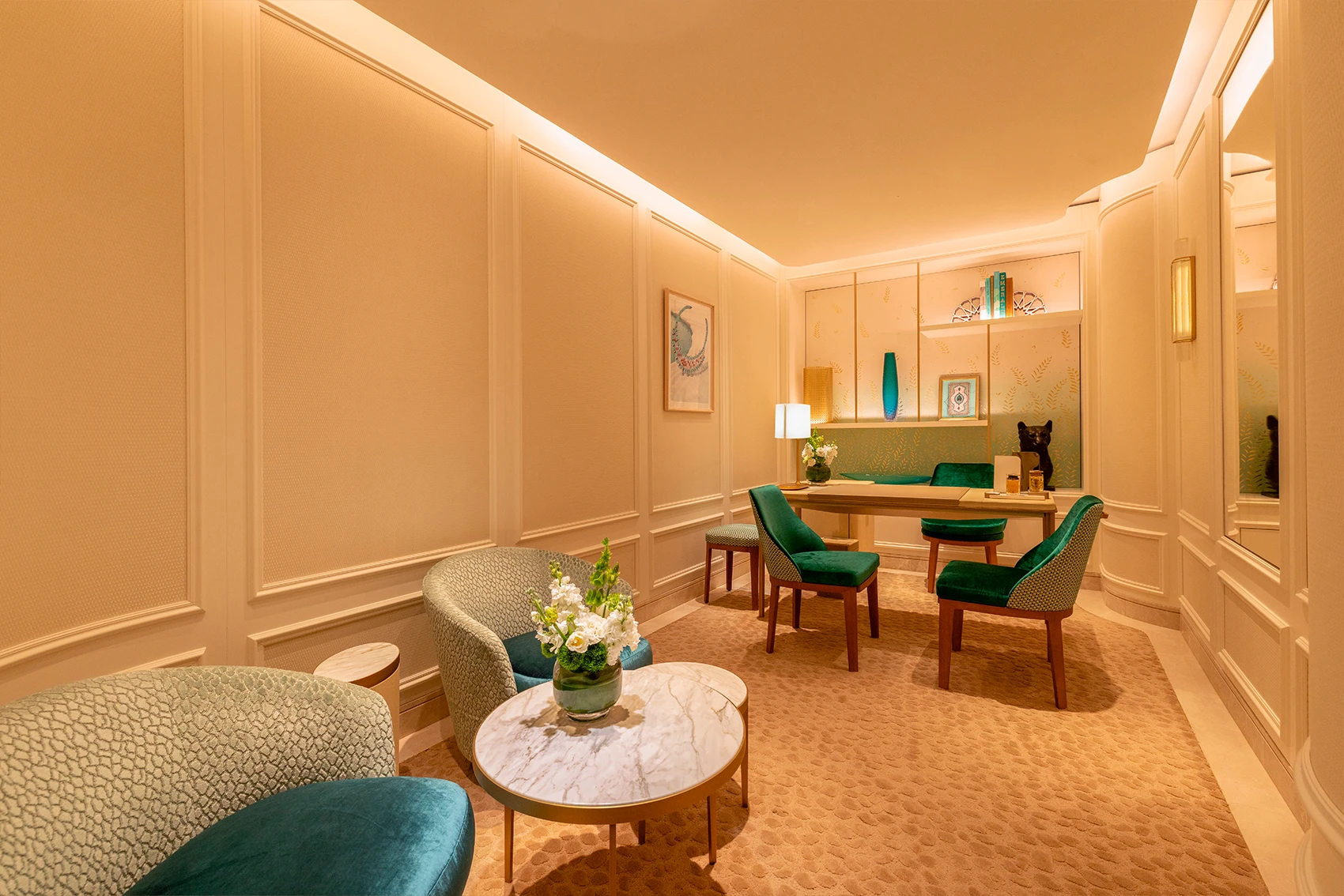 Шелковый путь Cartier: как прошло открытие обновленного бутика в Алматы