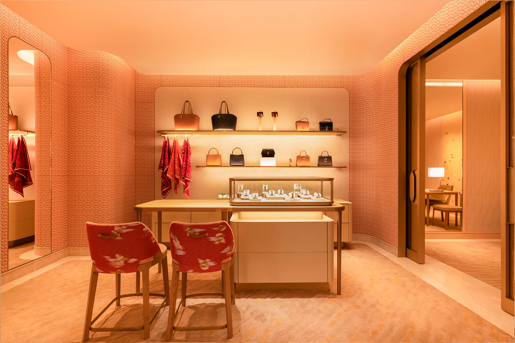 Шелковый путь Cartier: как прошло открытие обновленного бутика в Алматы