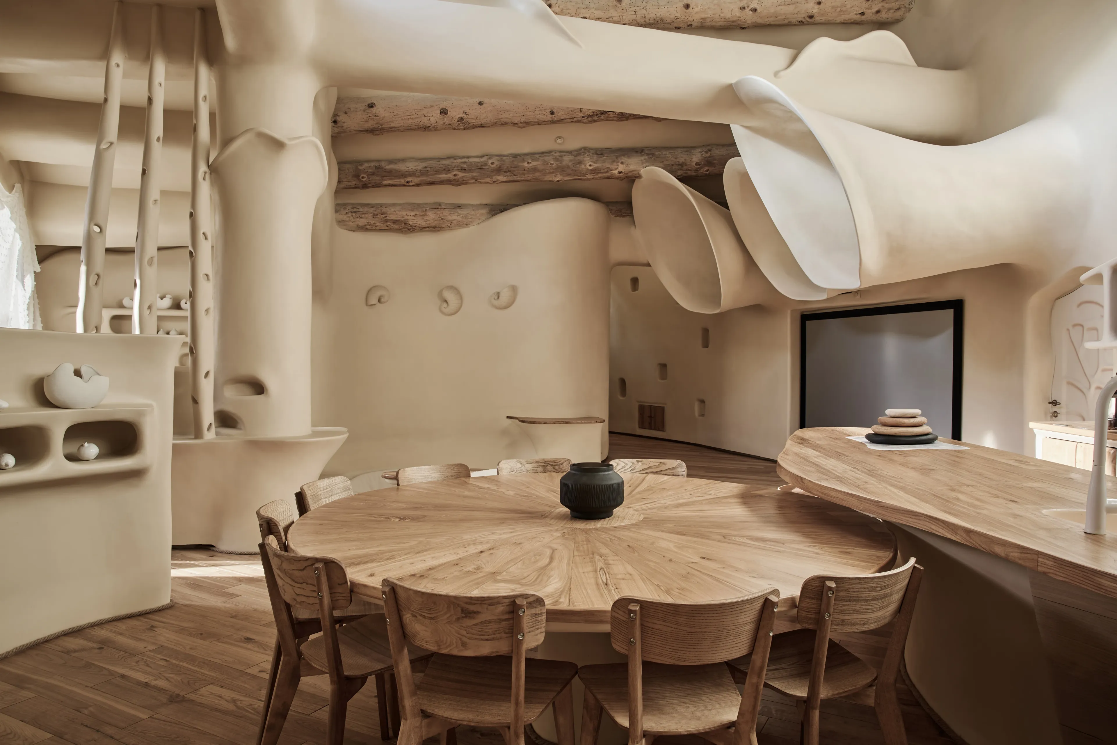 Дом тишины: самый популярный дом Алматы