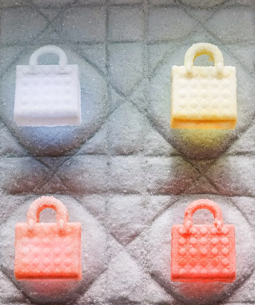 Кристаллизованная Lady Dior: символ роста и силы природы