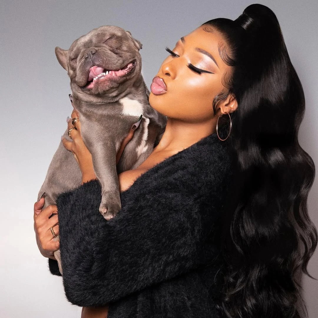 Instagram @frenchie4oe