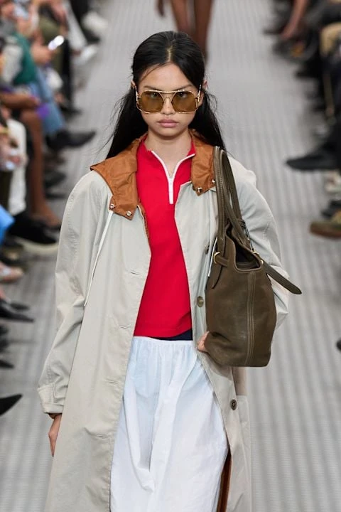 Табиғи келбет: Шынайылық сәнге айналған заман