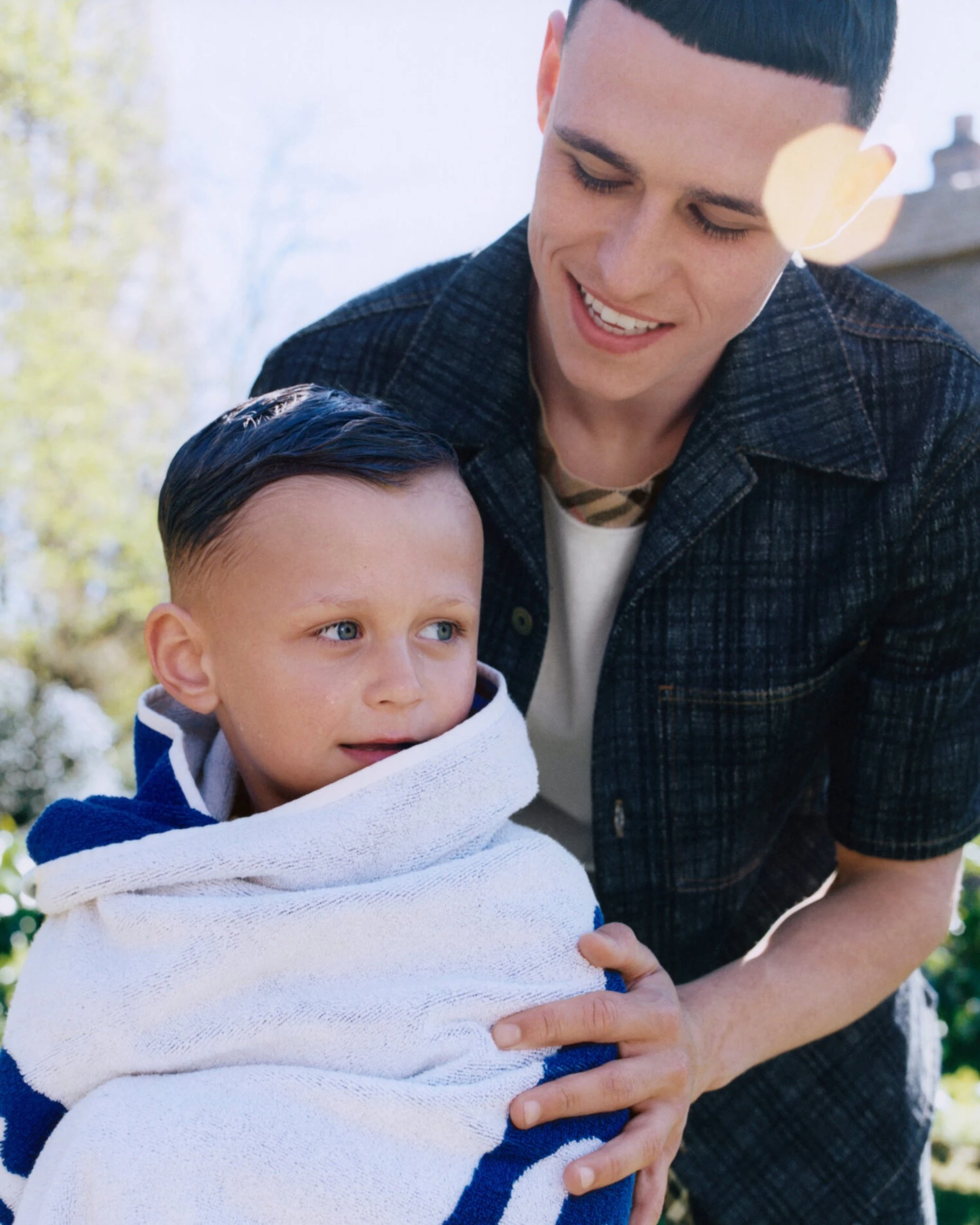 Instagram: @burberry