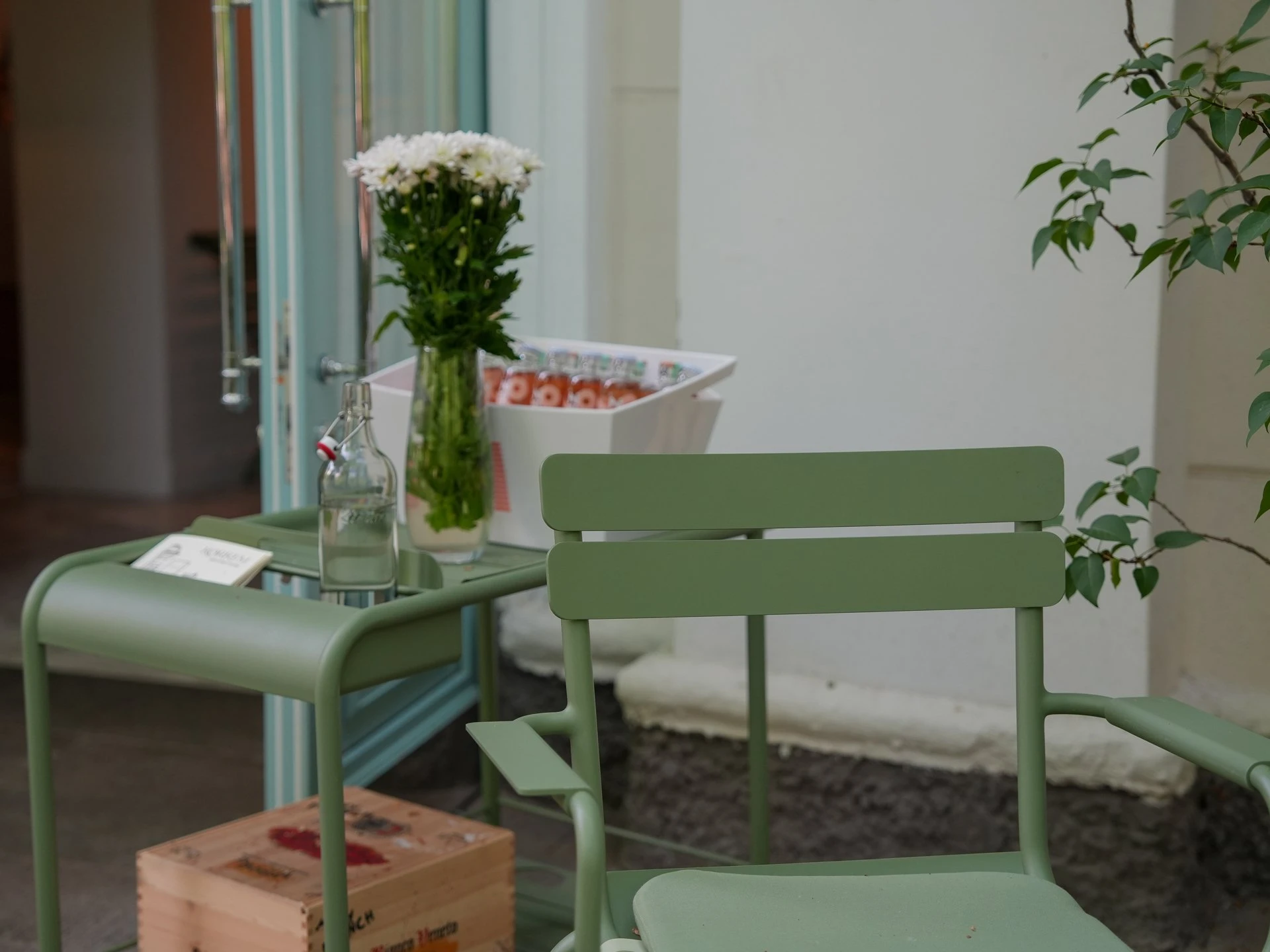 Әсем үстелдер: Алматының үздік жазғы алаңқайлары