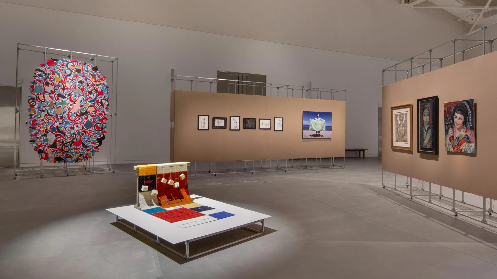 Экспозиция посвящена недавно ушедшему из жизни Галиму Маданову | Архив пресс-службы