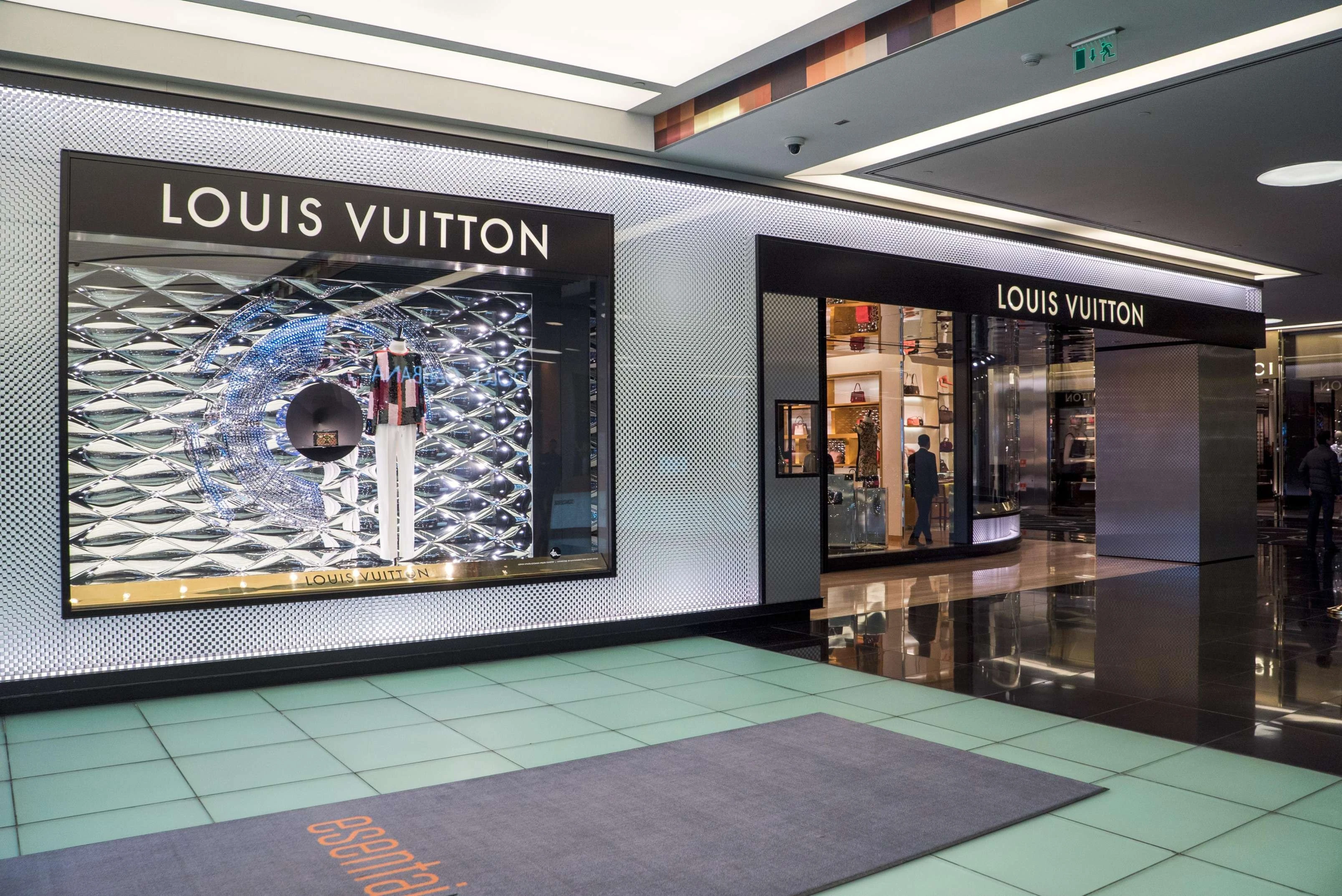 Мода Казахстана: герои, марки, интриги