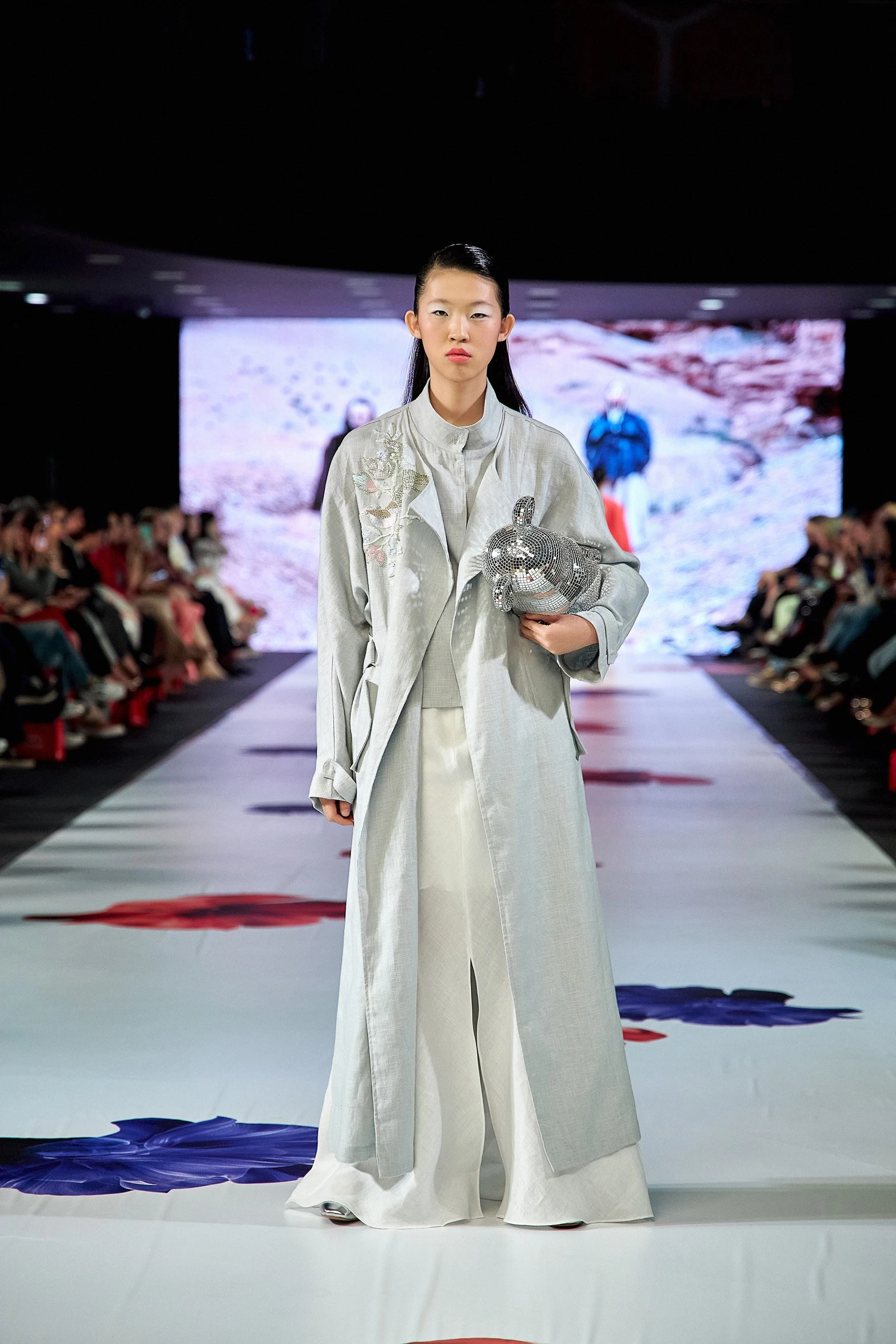 Мода Казахстана: герои, марки, интриги