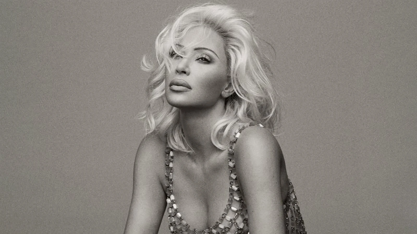 Instagram @kimkardashian