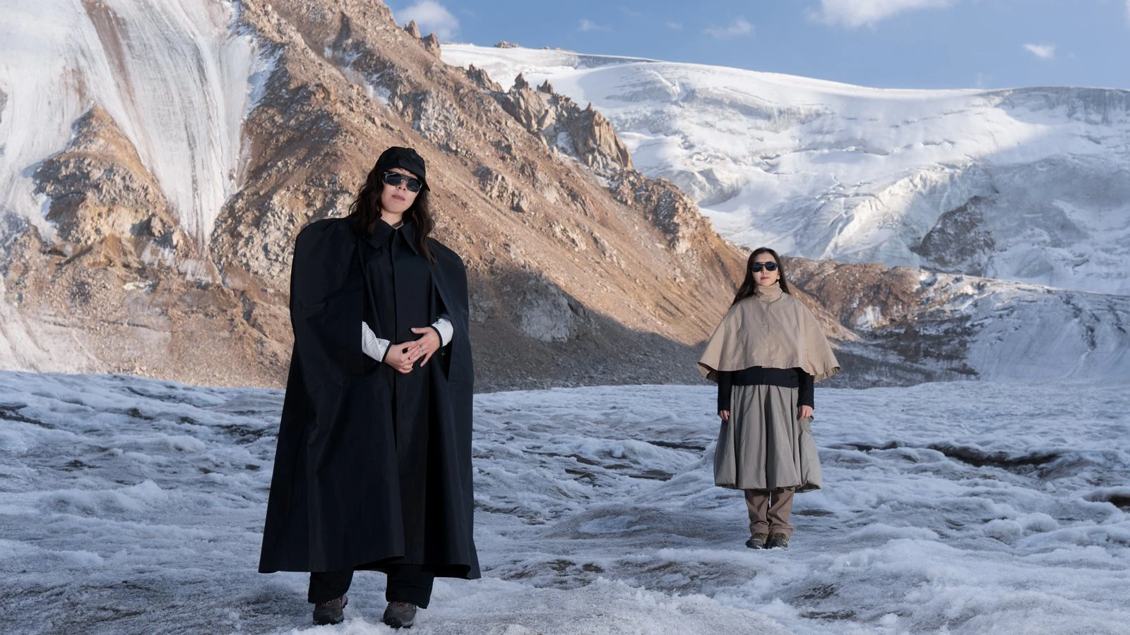 На вершине Туюксу: кто охраняет ледники Казахстана?