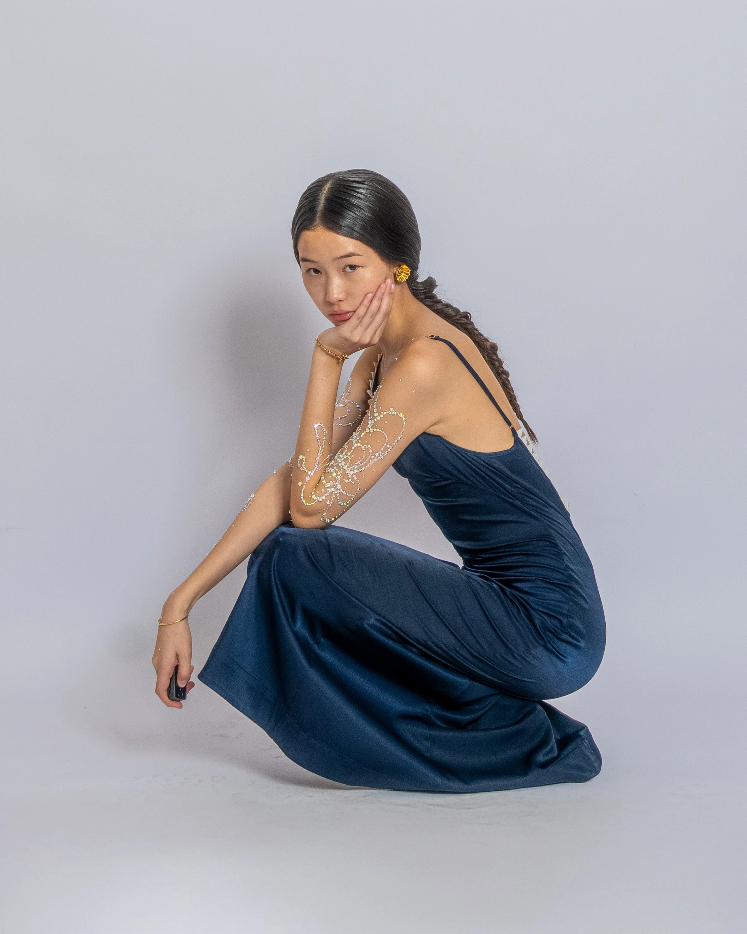 J.KIM көктем-жаз 2026 көрсетілімінің сахна сыртынан көрініс