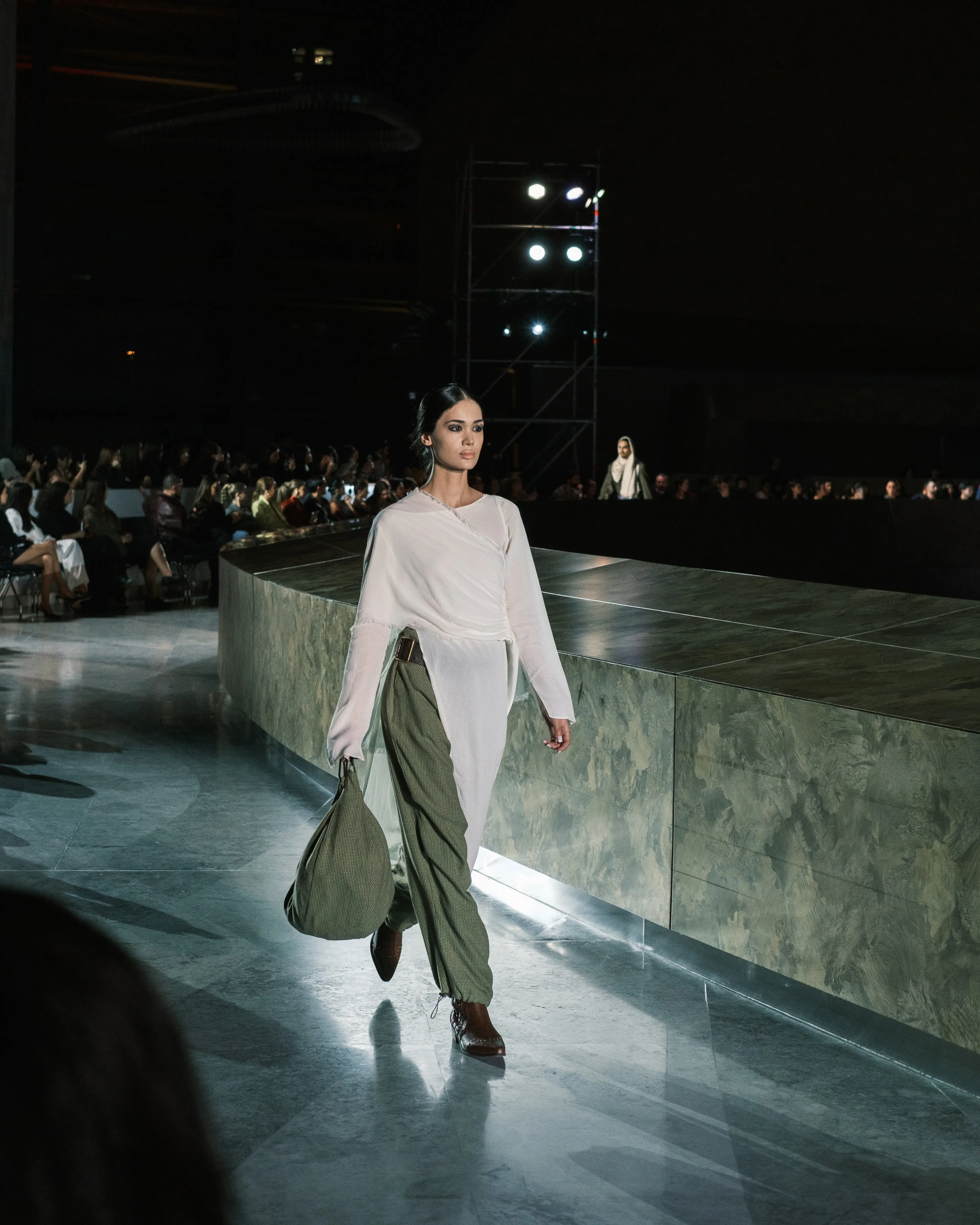 Baku Fashion Week: Әзербайжанның «бұзылмаған» дарыны мен талғампаздығы