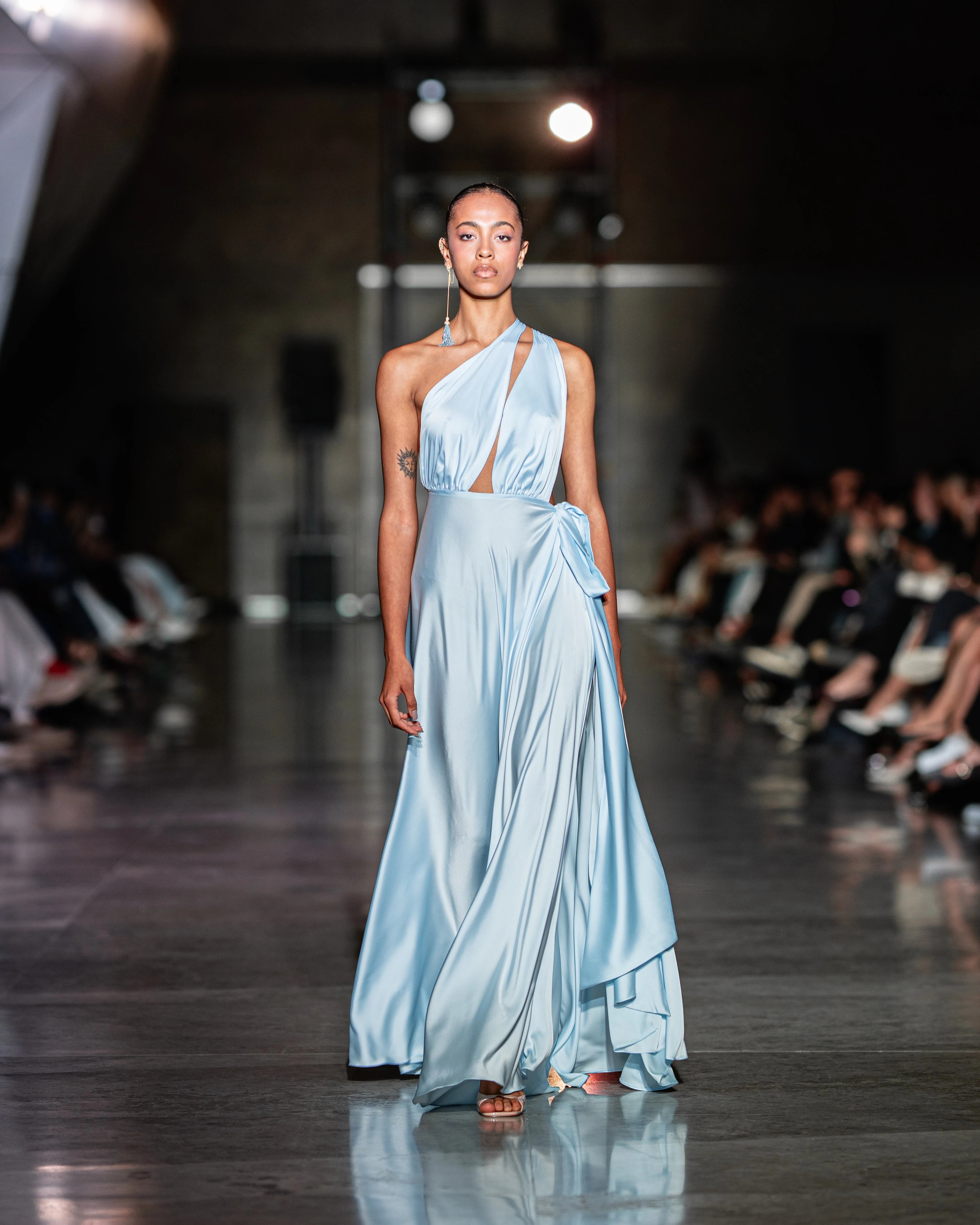 Baku Fashion Week: Әзербайжанның «бұзылмаған» дарыны мен талғампаздығы