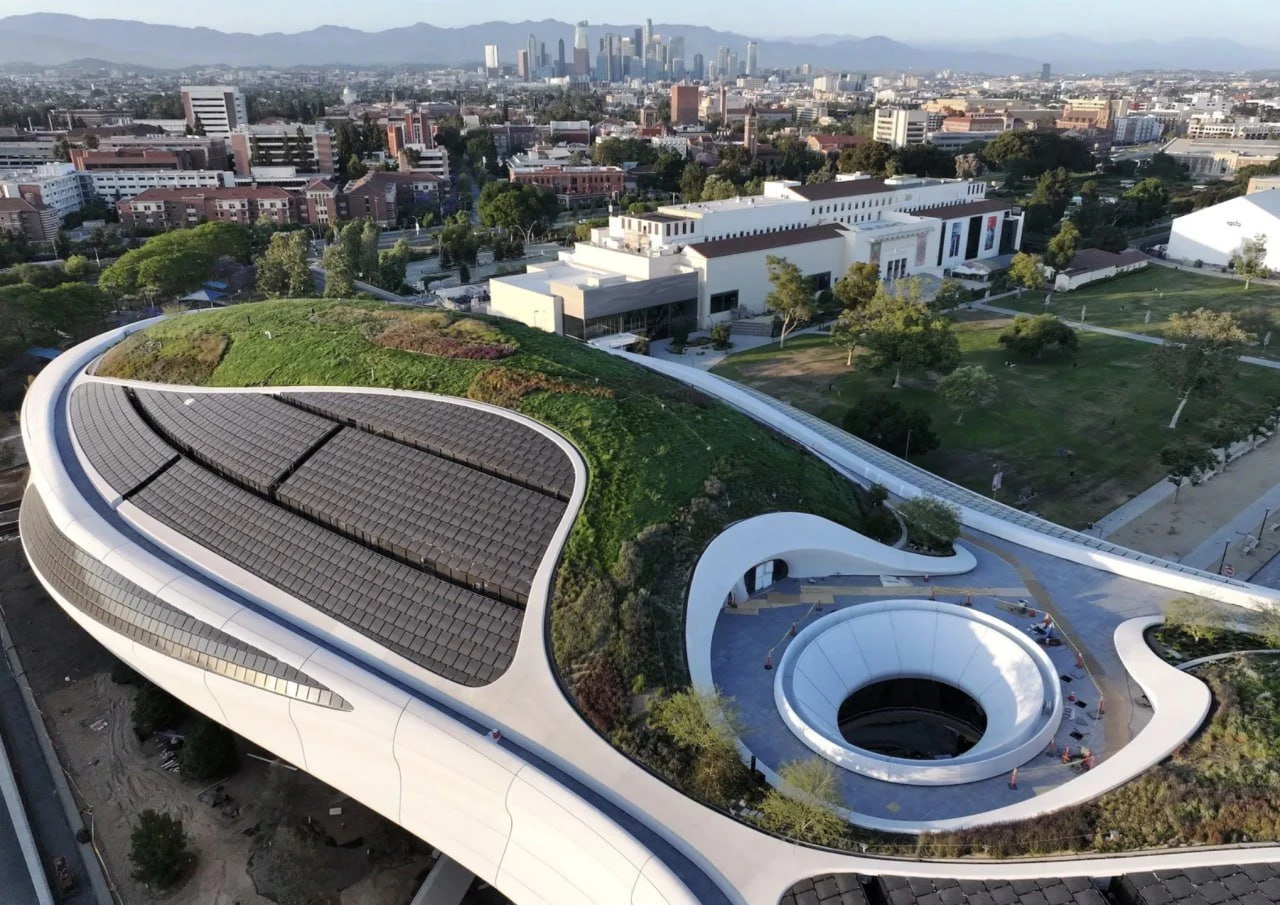 В Лос-Анджелесе почти завершилось строительство Музея Джорджа Лукаса