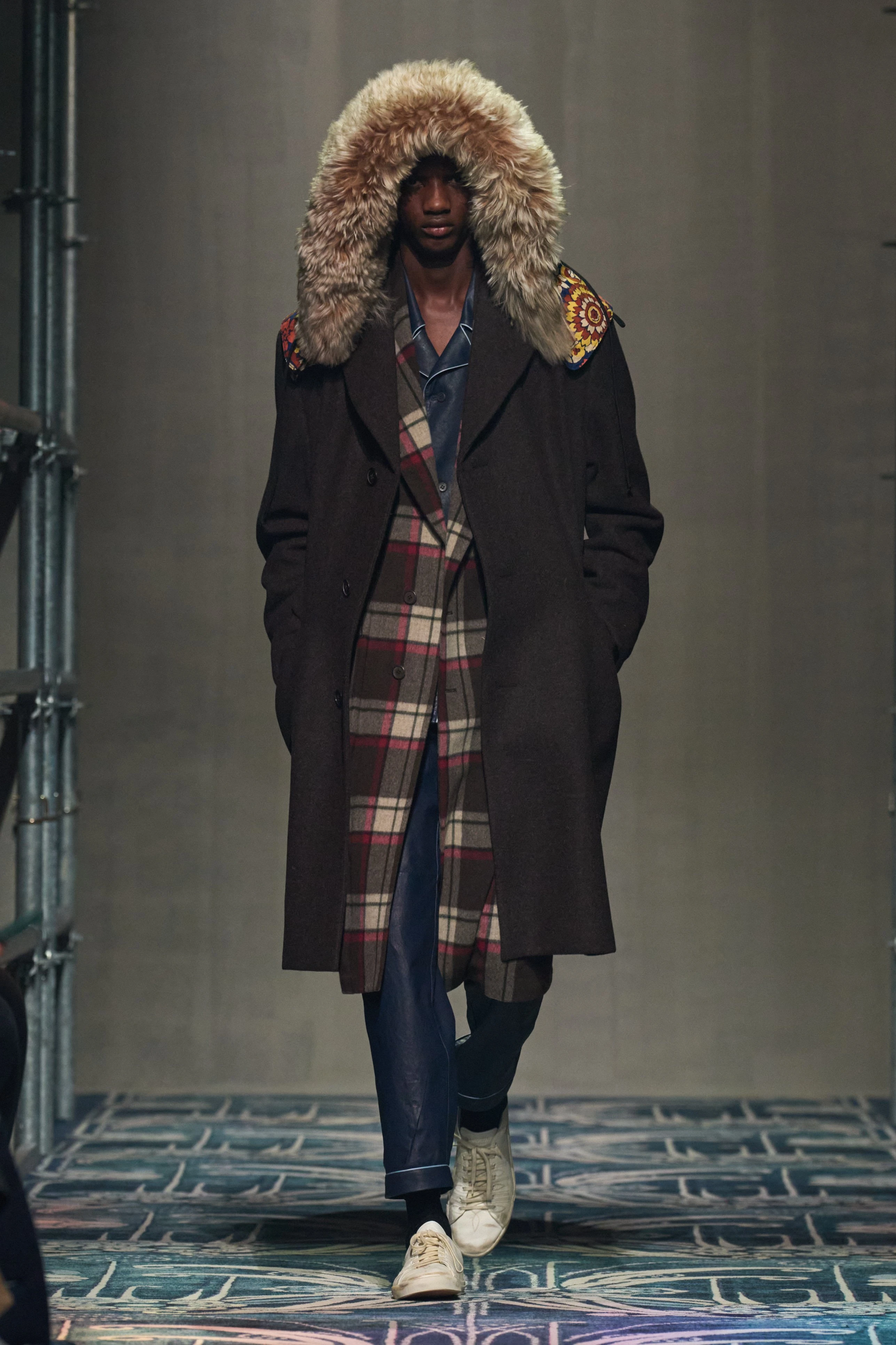 Миландағы ерлер сән апталығының үздік топтамалары