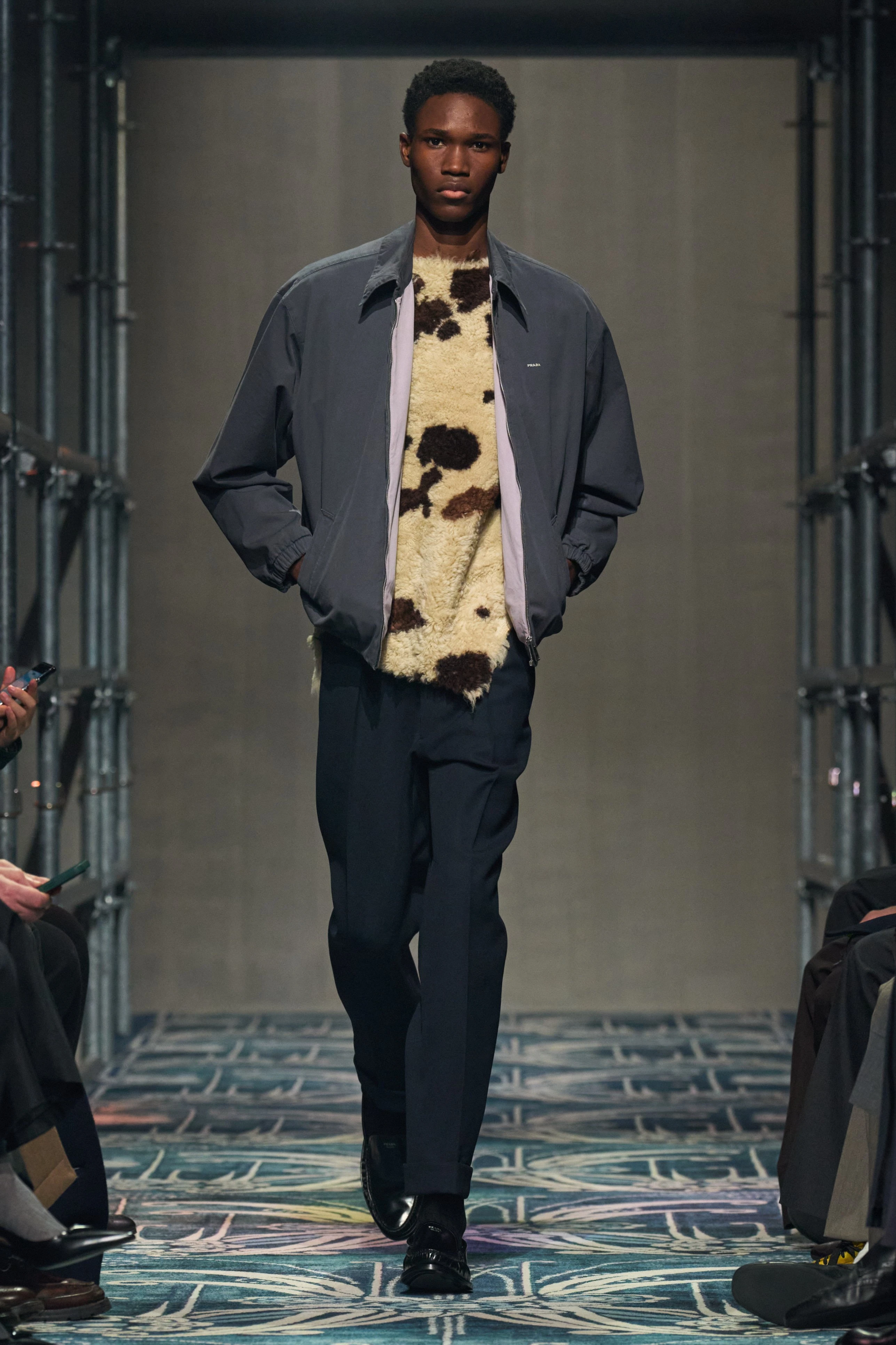 Миландағы ерлер сән апталығының үздік топтамалары