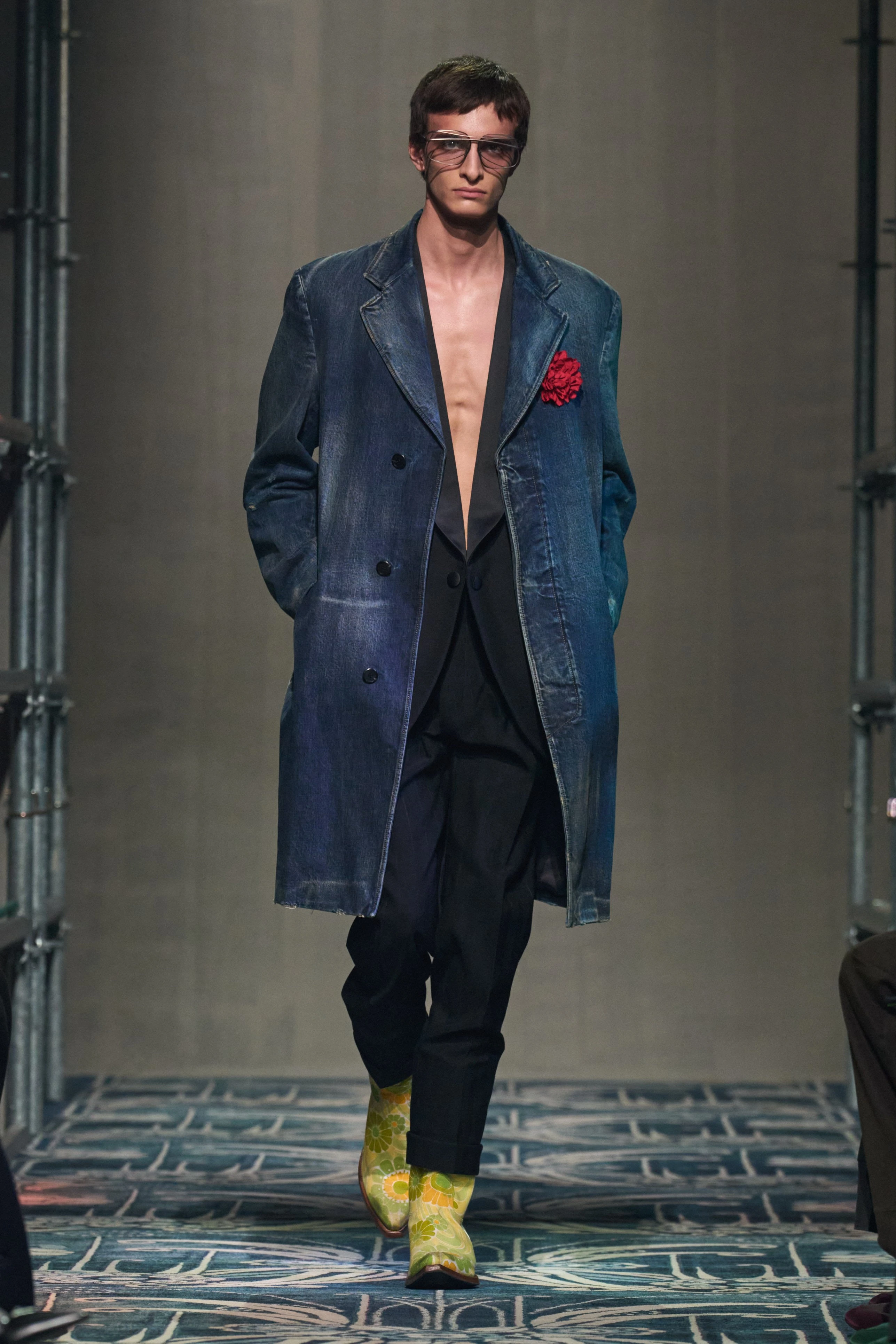 Миландағы ерлер сән апталығының үздік топтамалары