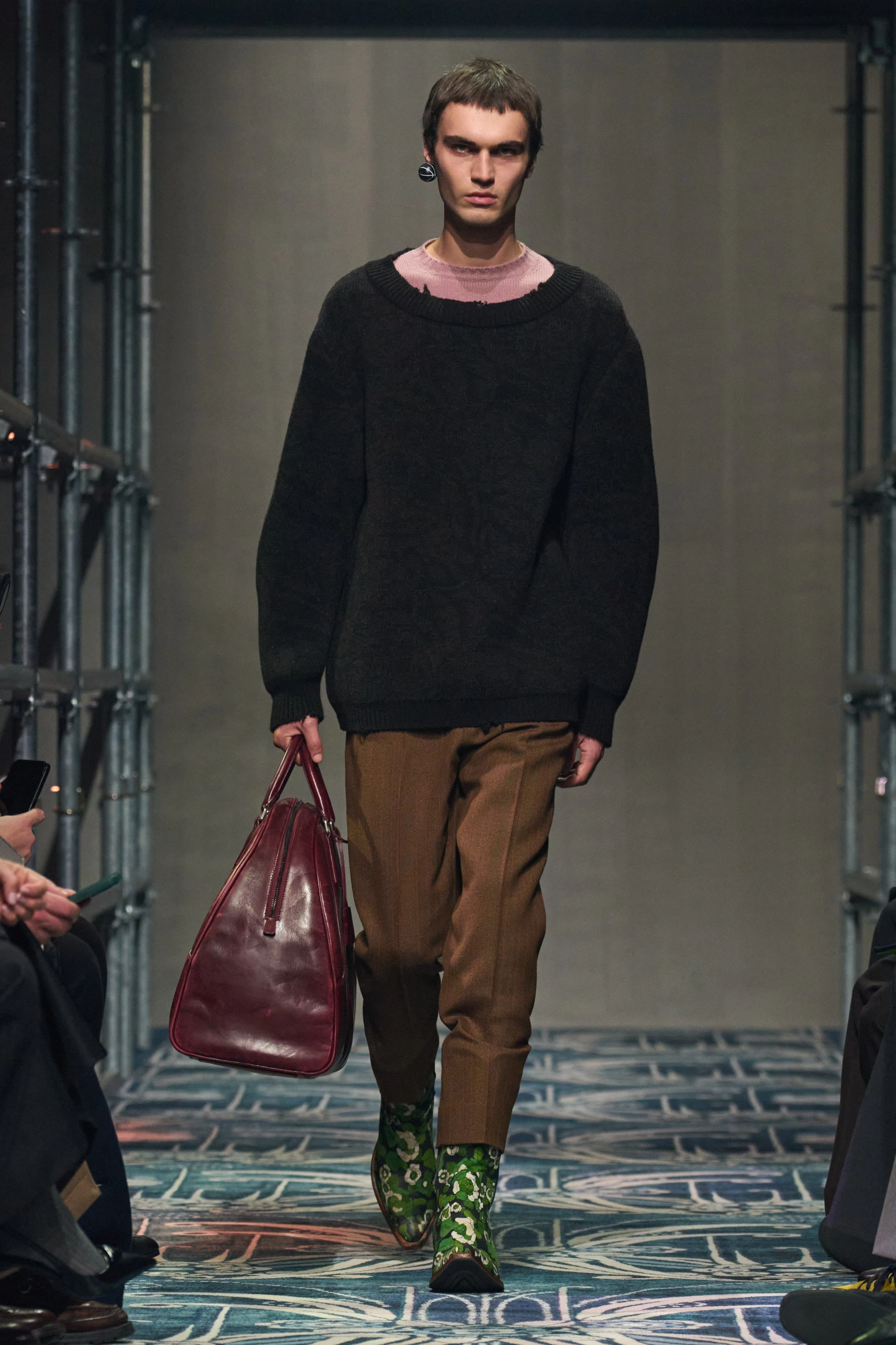 Миландағы ерлер сән апталығының үздік топтамалары