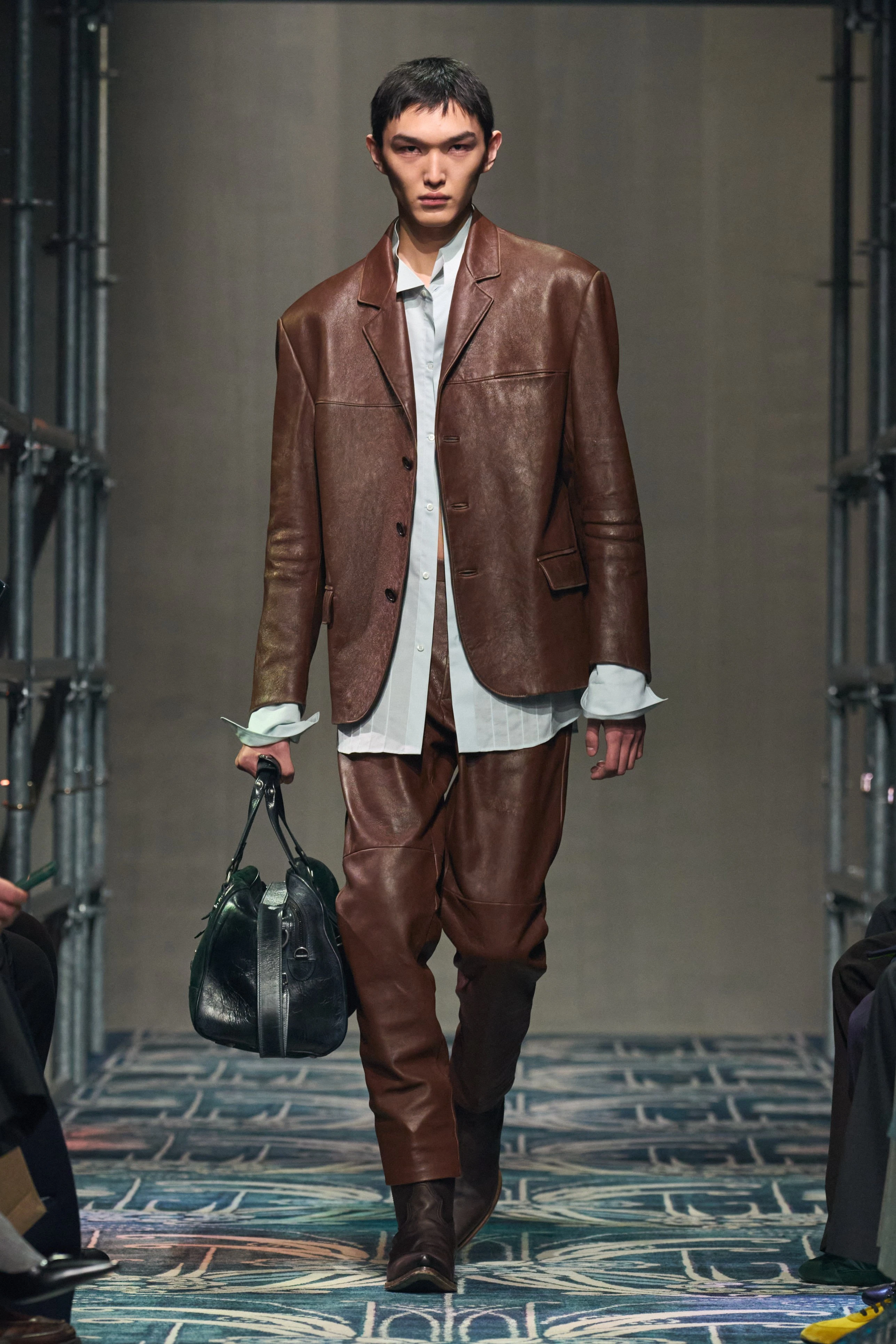 Миландағы ерлер сән апталығының үздік топтамалары