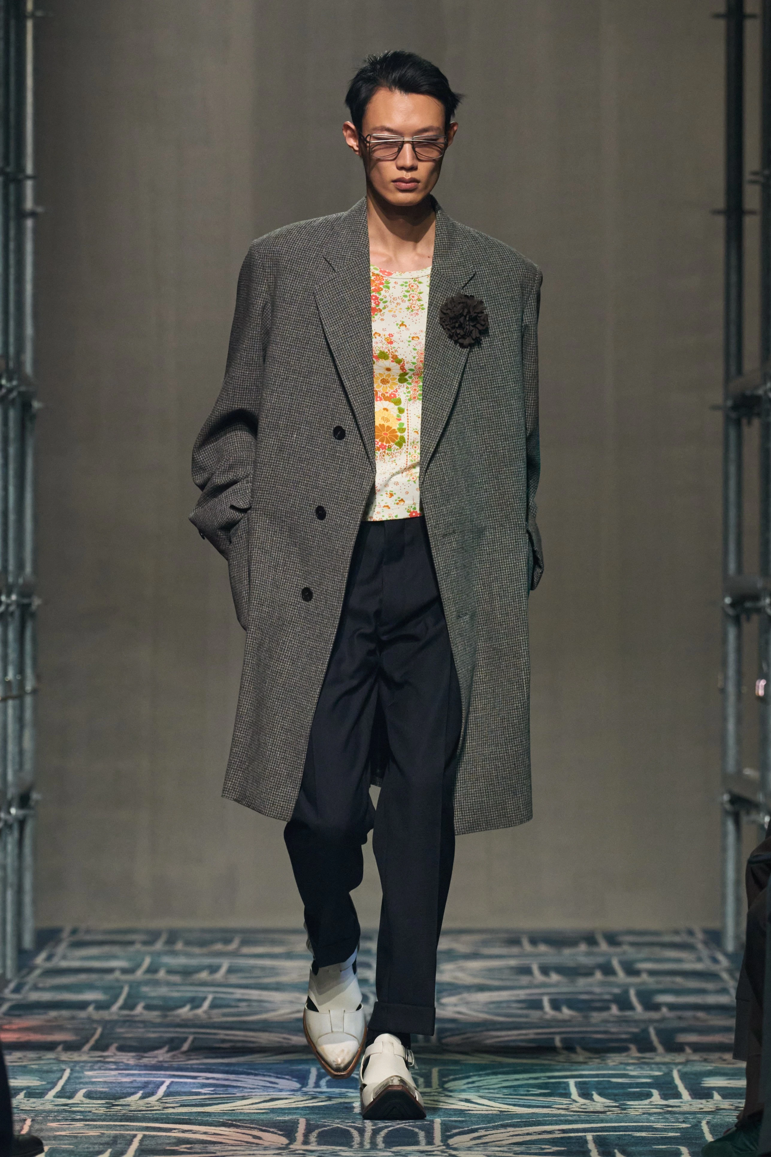 Миландағы ерлер сән апталығының үздік топтамалары