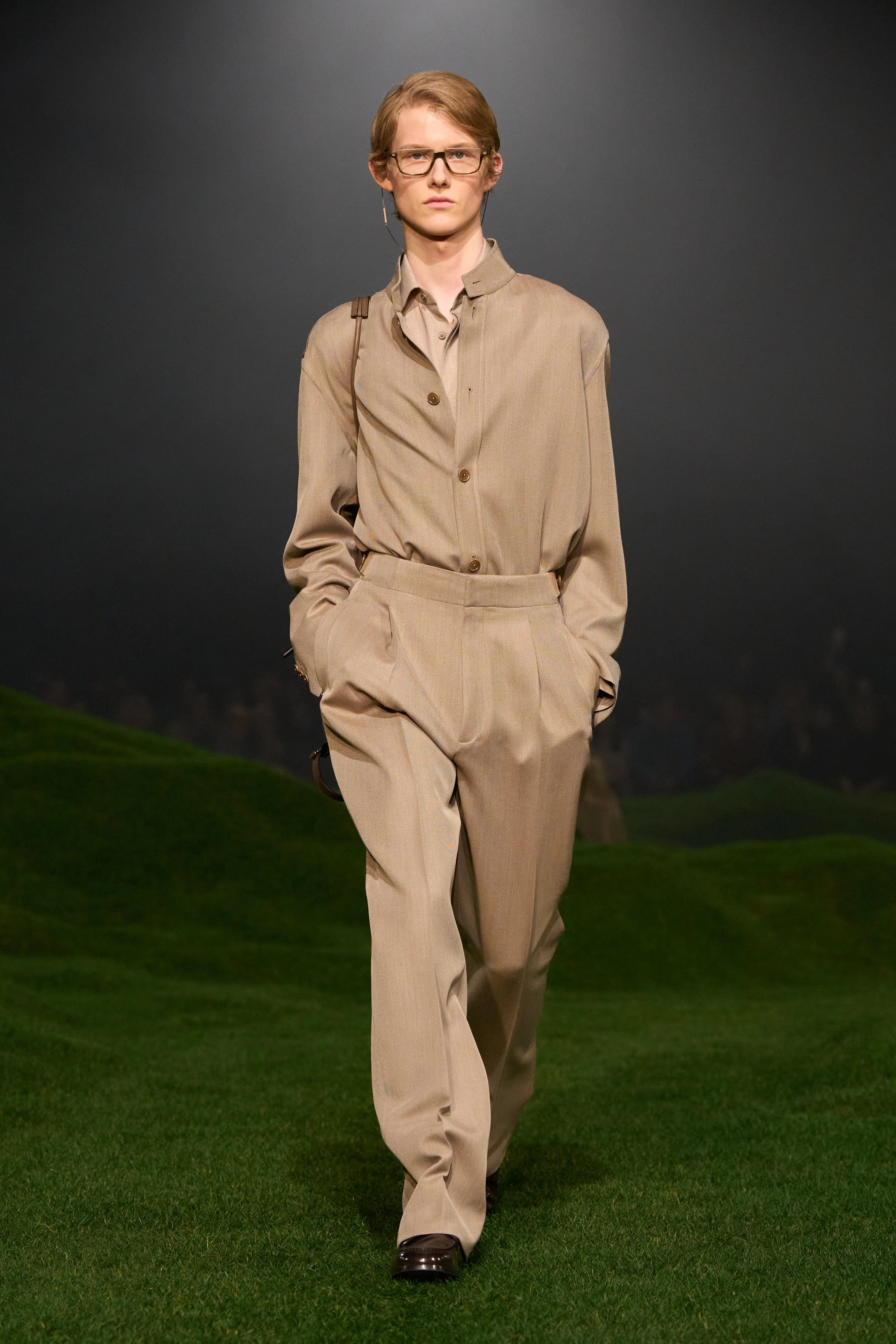 Миландағы ерлер сән апталығының үздік топтамалары