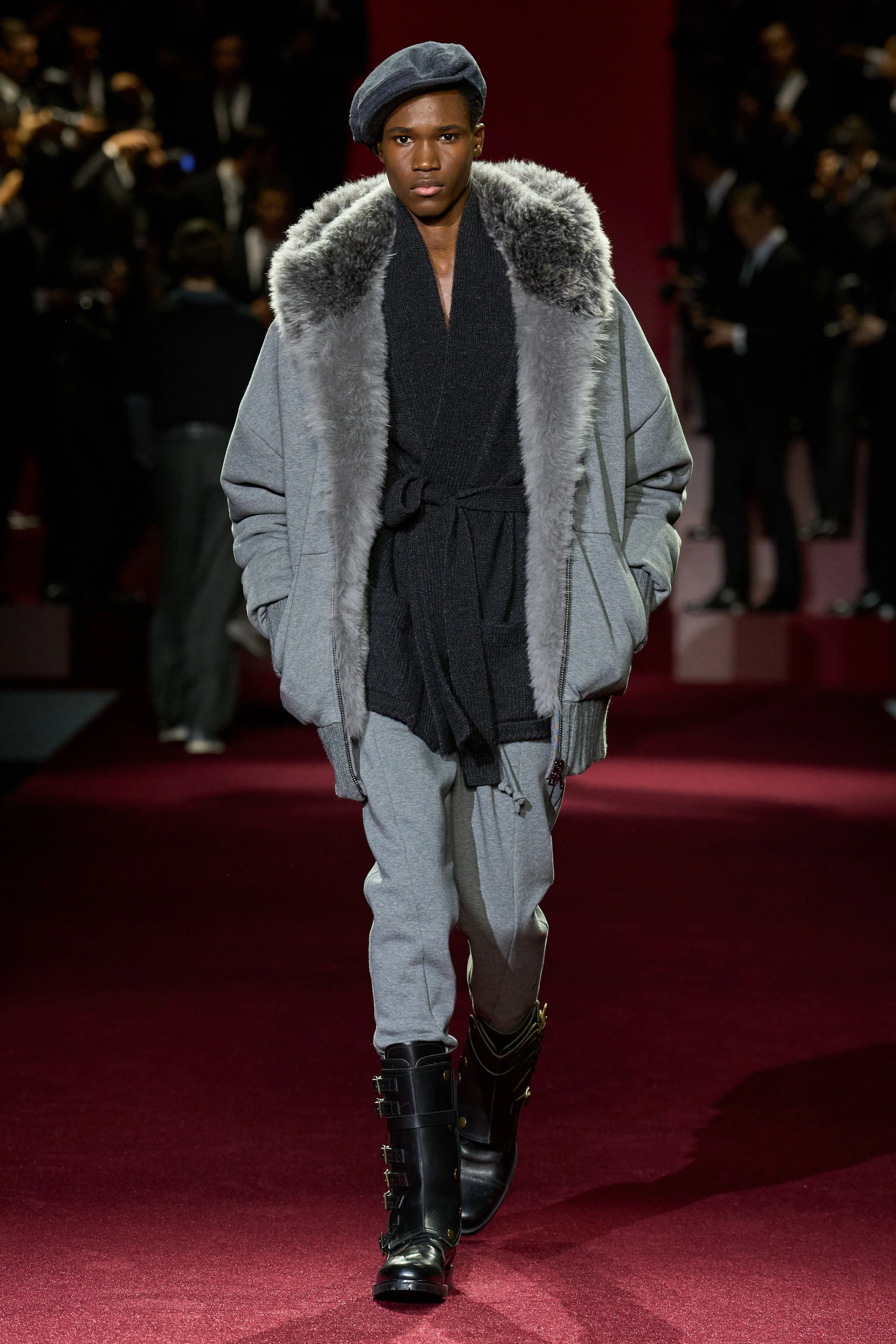 Миландағы ерлер сән апталығының үздік топтамалары