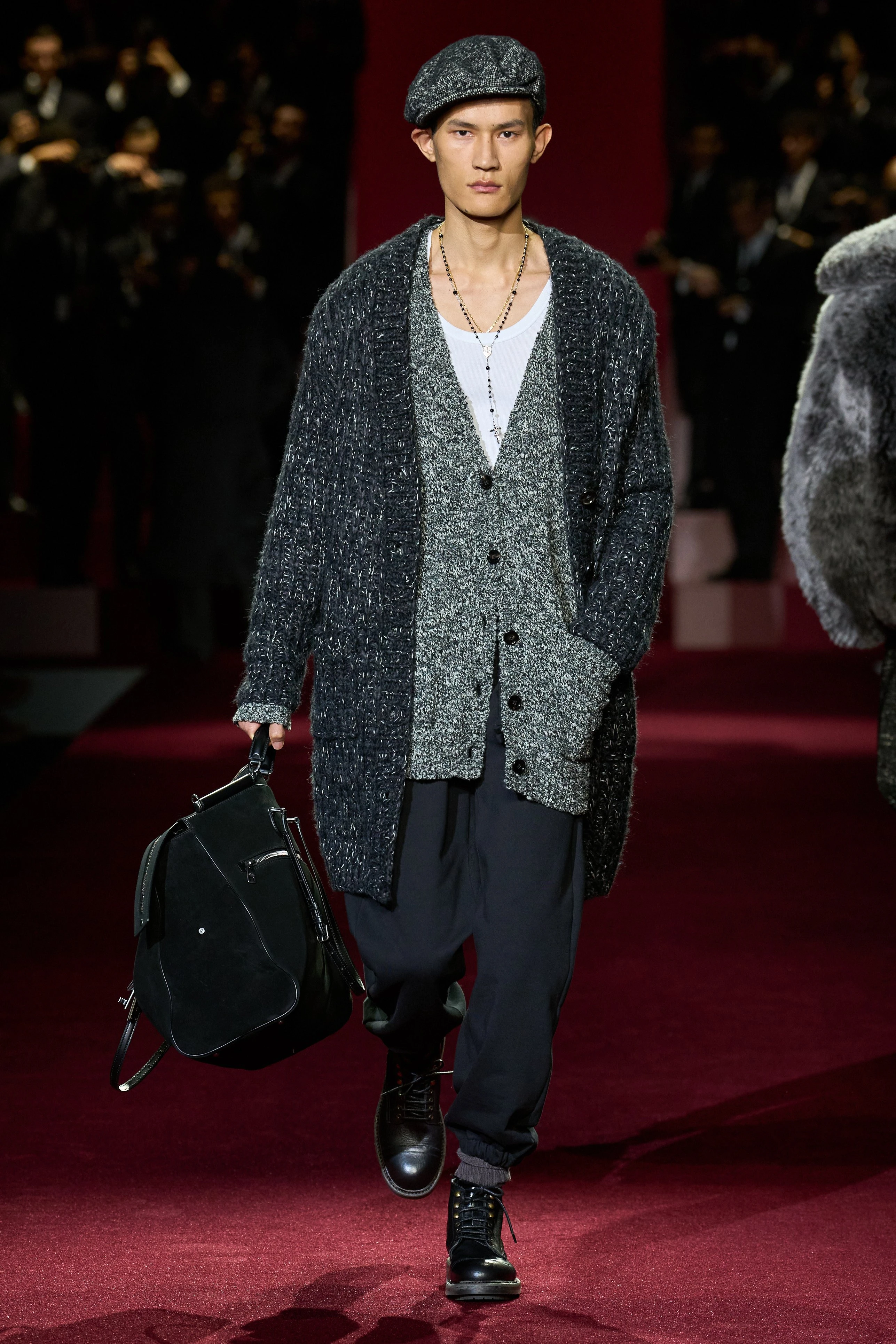 Миландағы ерлер сән апталығының үздік топтамалары