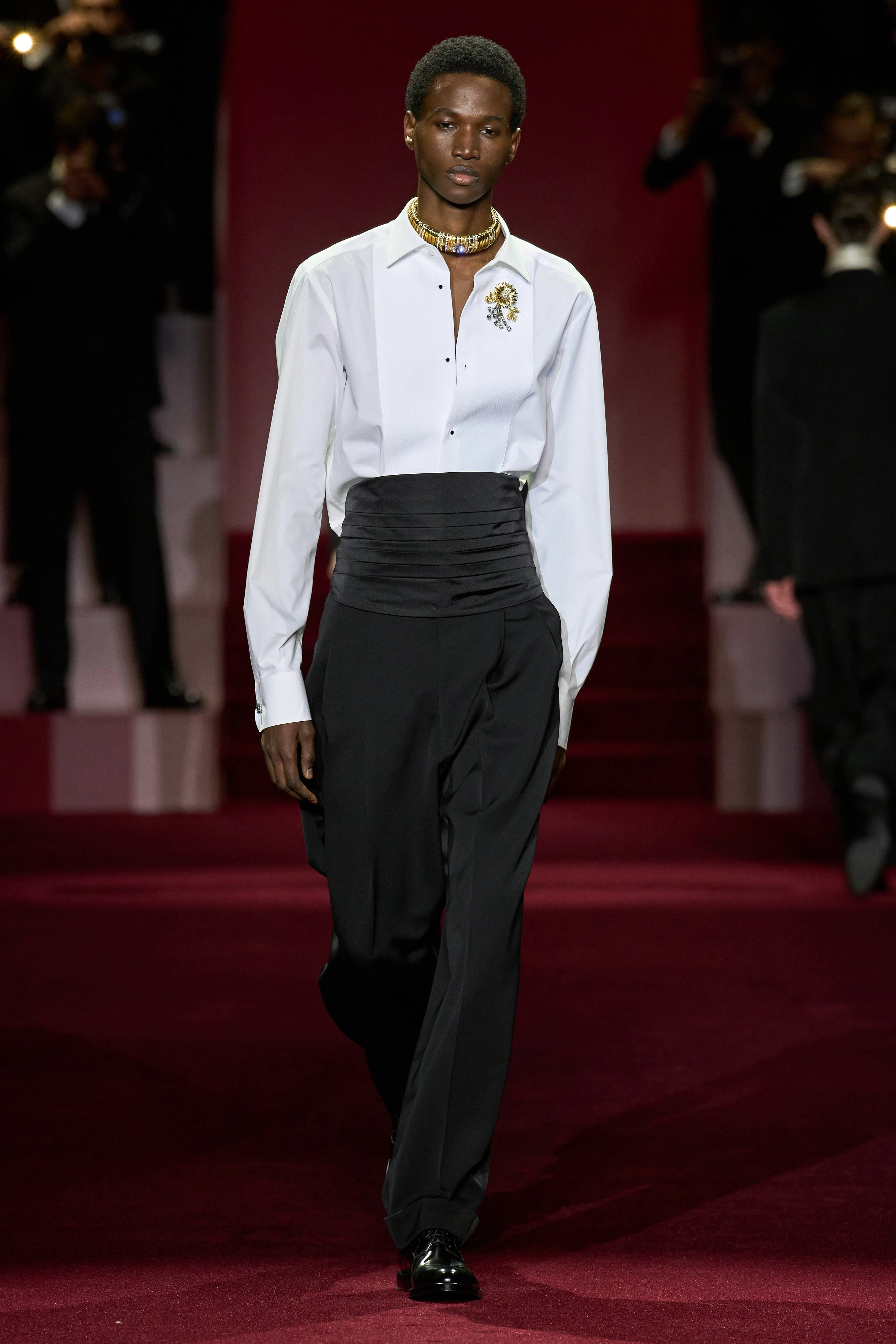 Миландағы ерлер сән апталығының үздік топтамалары