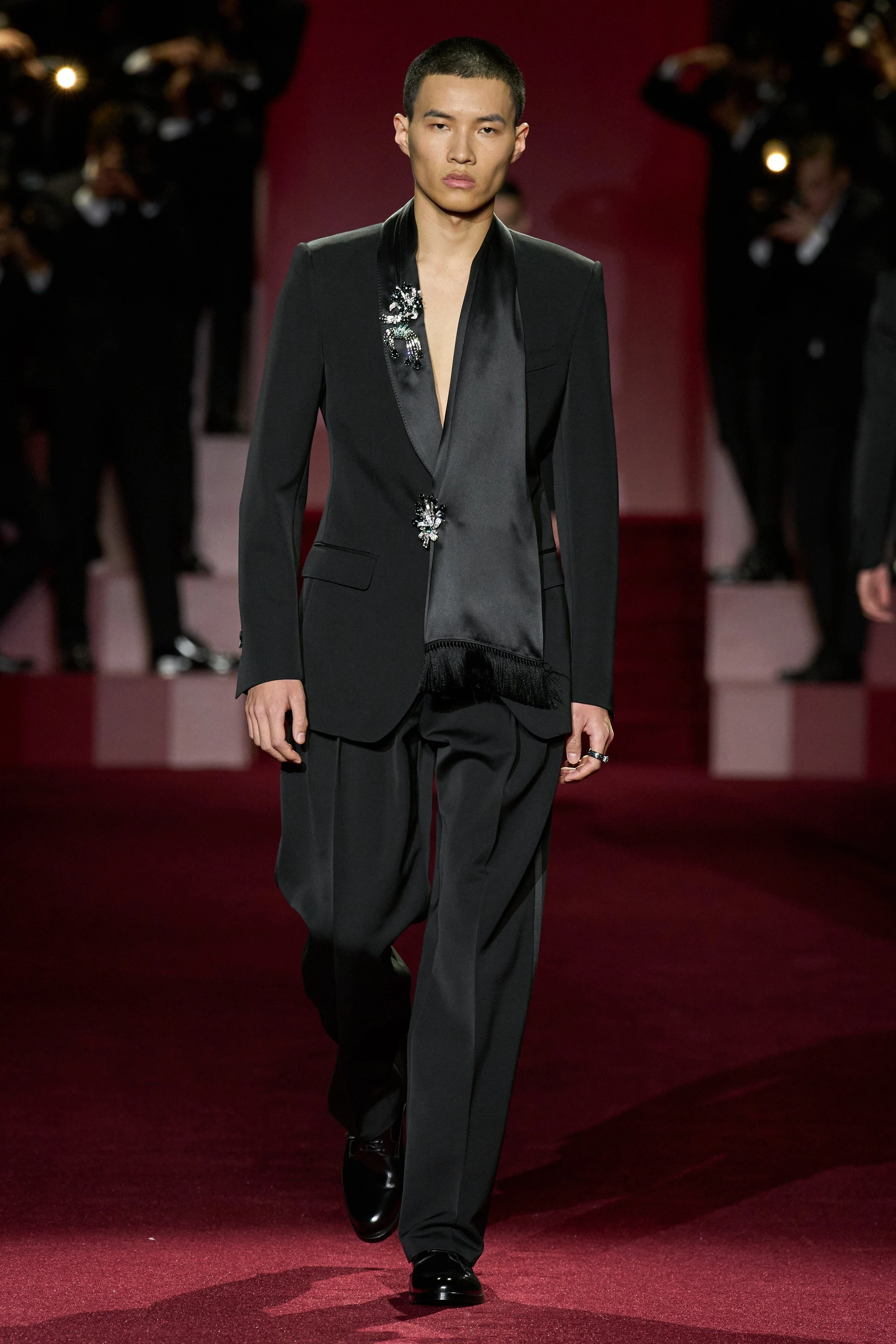 Миландағы ерлер сән апталығының үздік топтамалары