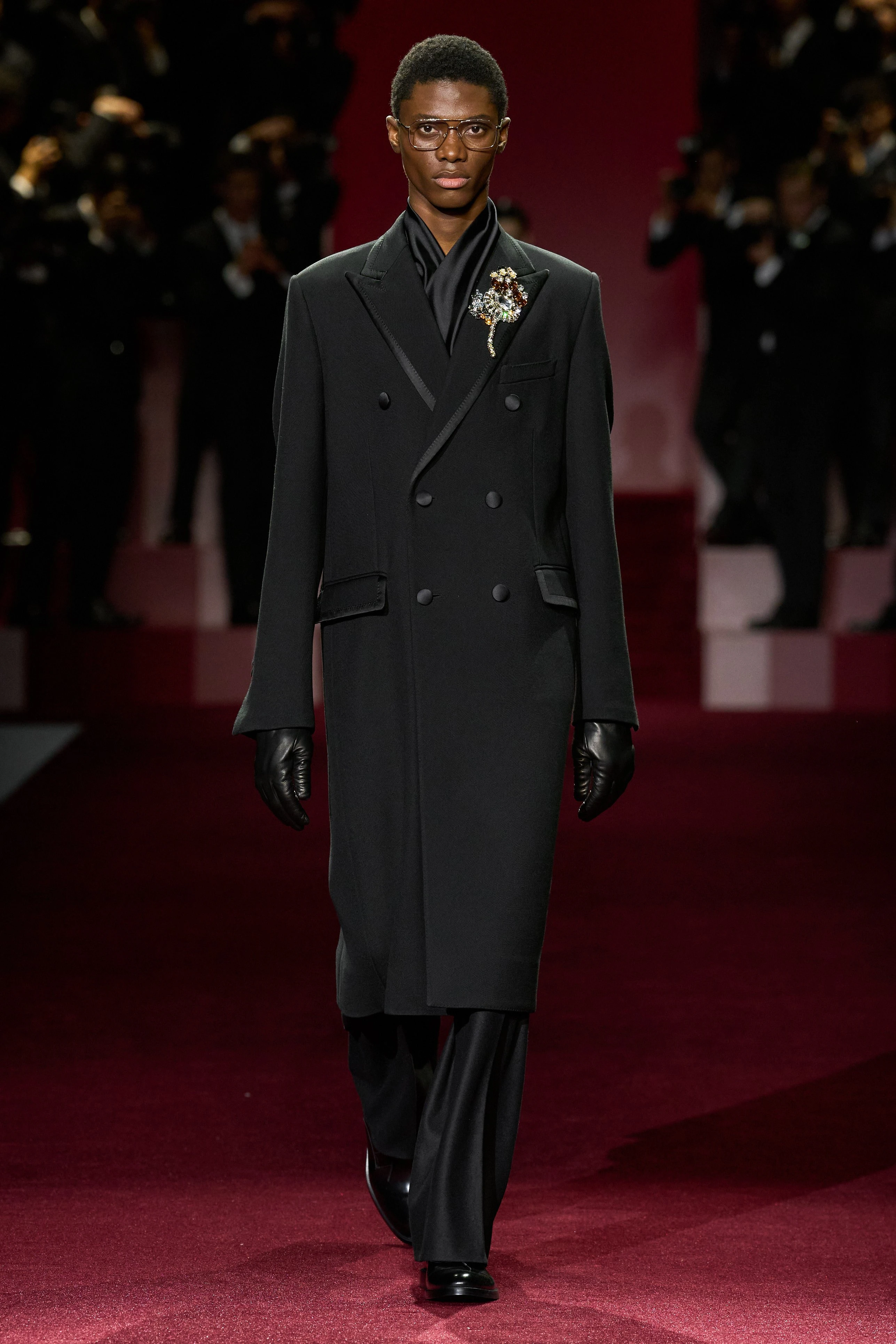 Миландағы ерлер сән апталығының үздік топтамалары