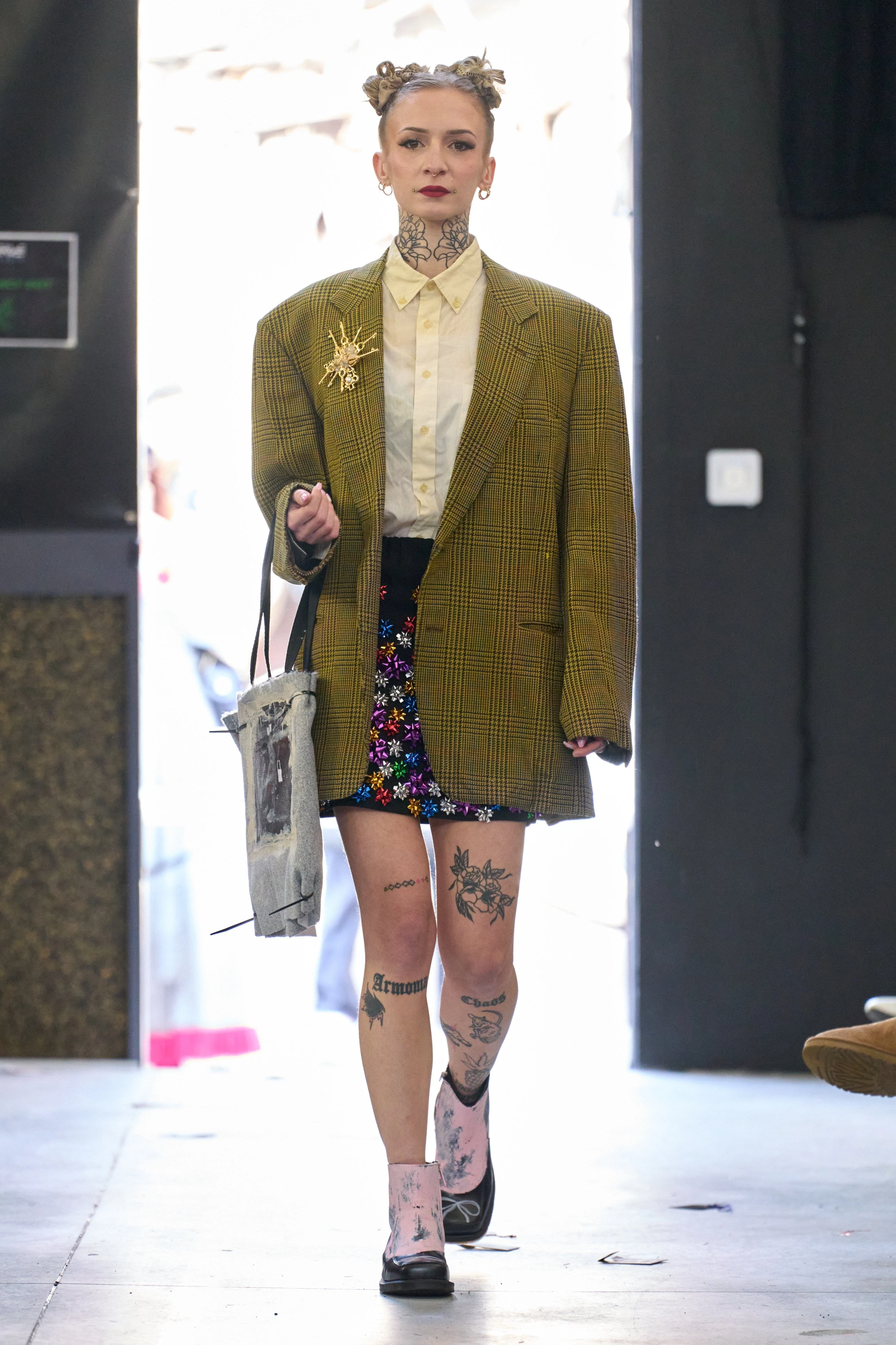 Миландағы ерлер сән апталығының үздік топтамалары