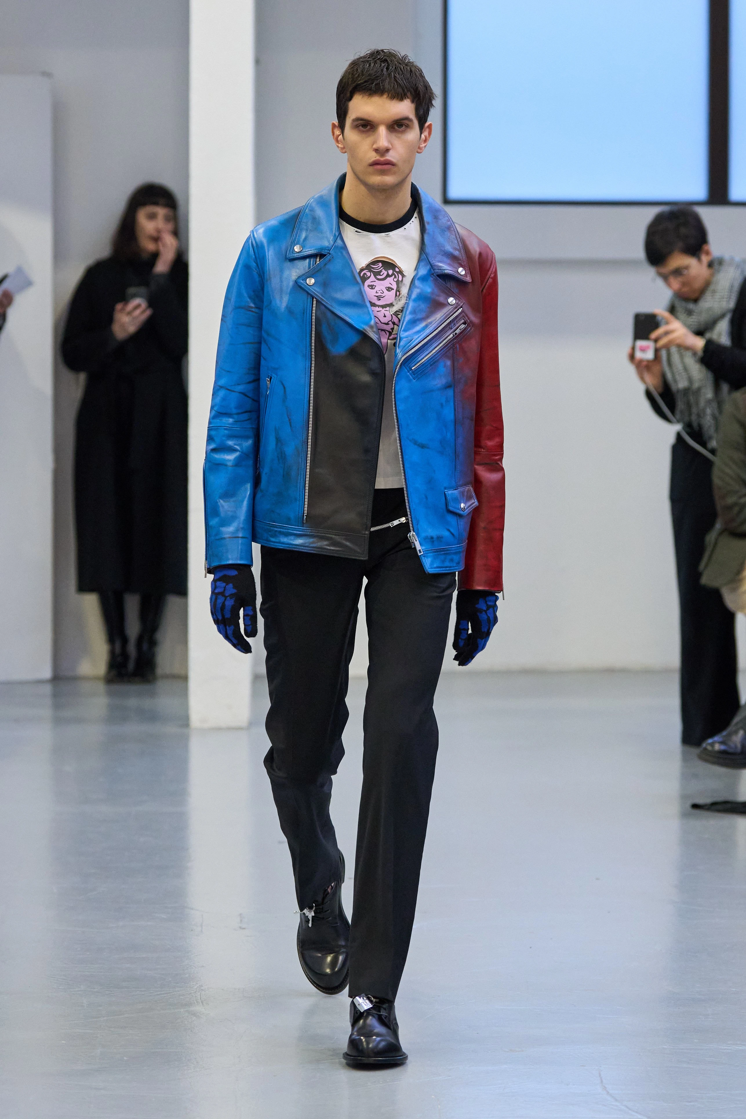 Миландағы ерлер сән апталығының үздік топтамалары