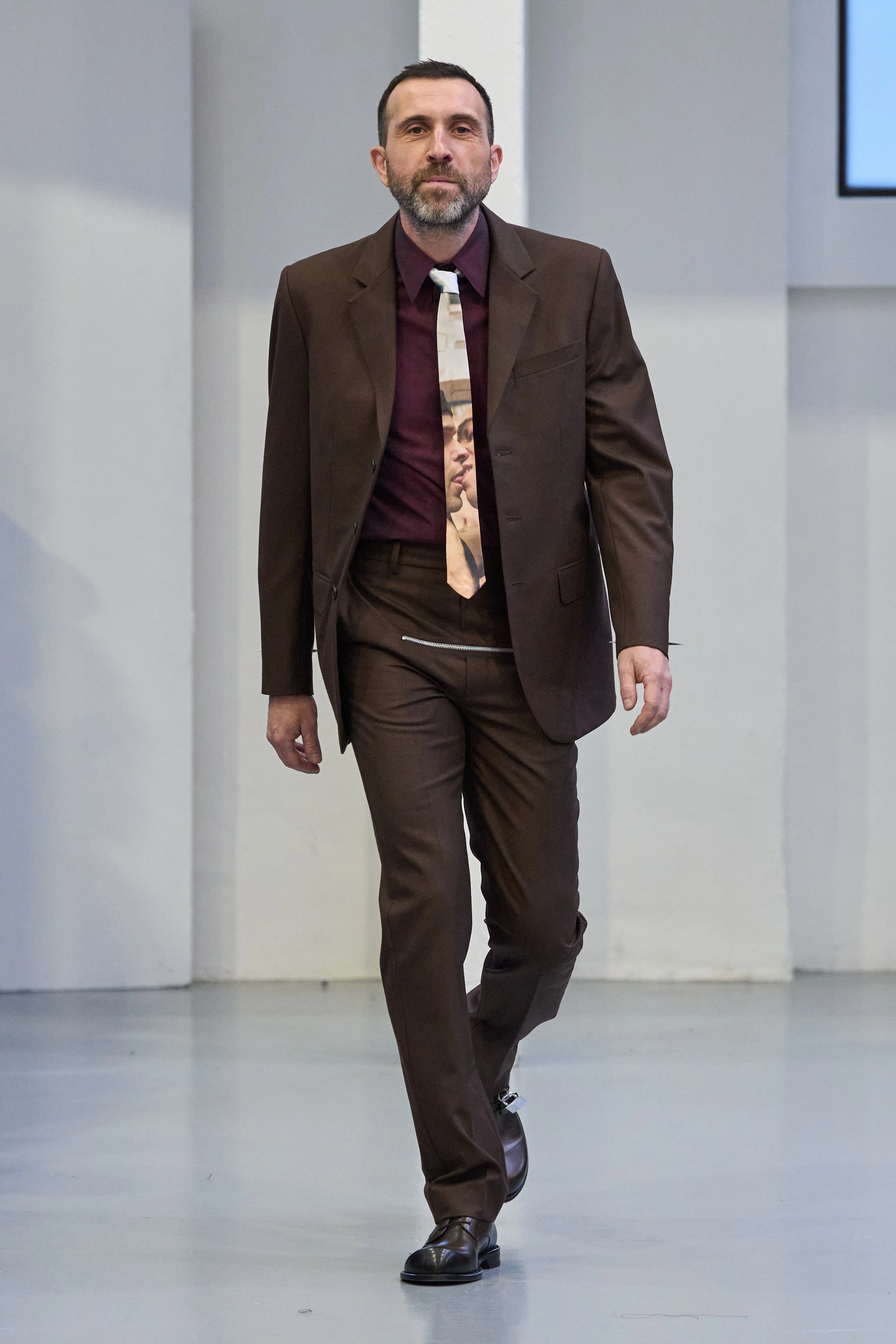 Миландағы ерлер сән апталығының үздік топтамалары