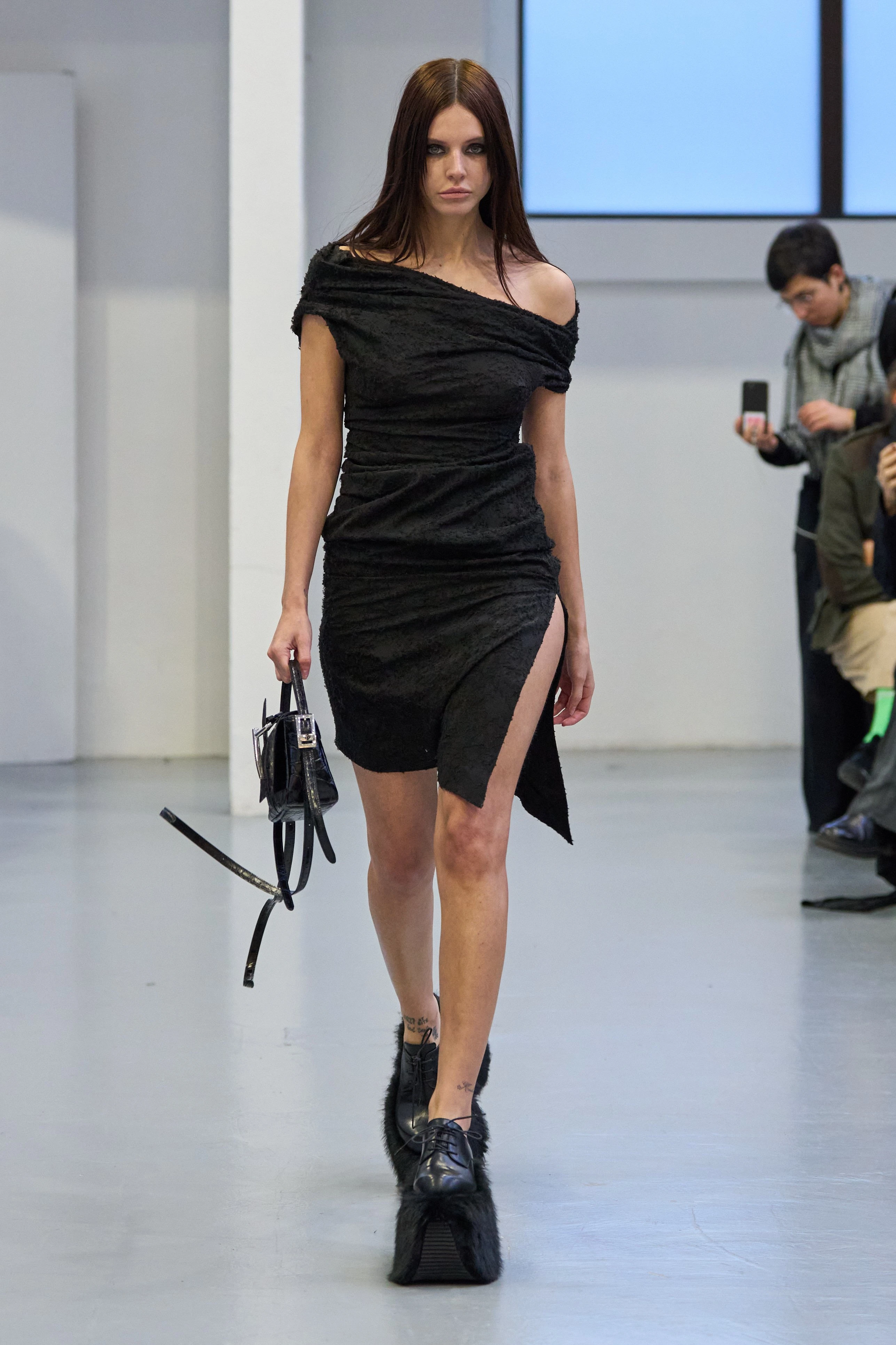 Миландағы ерлер сән апталығының үздік топтамалары