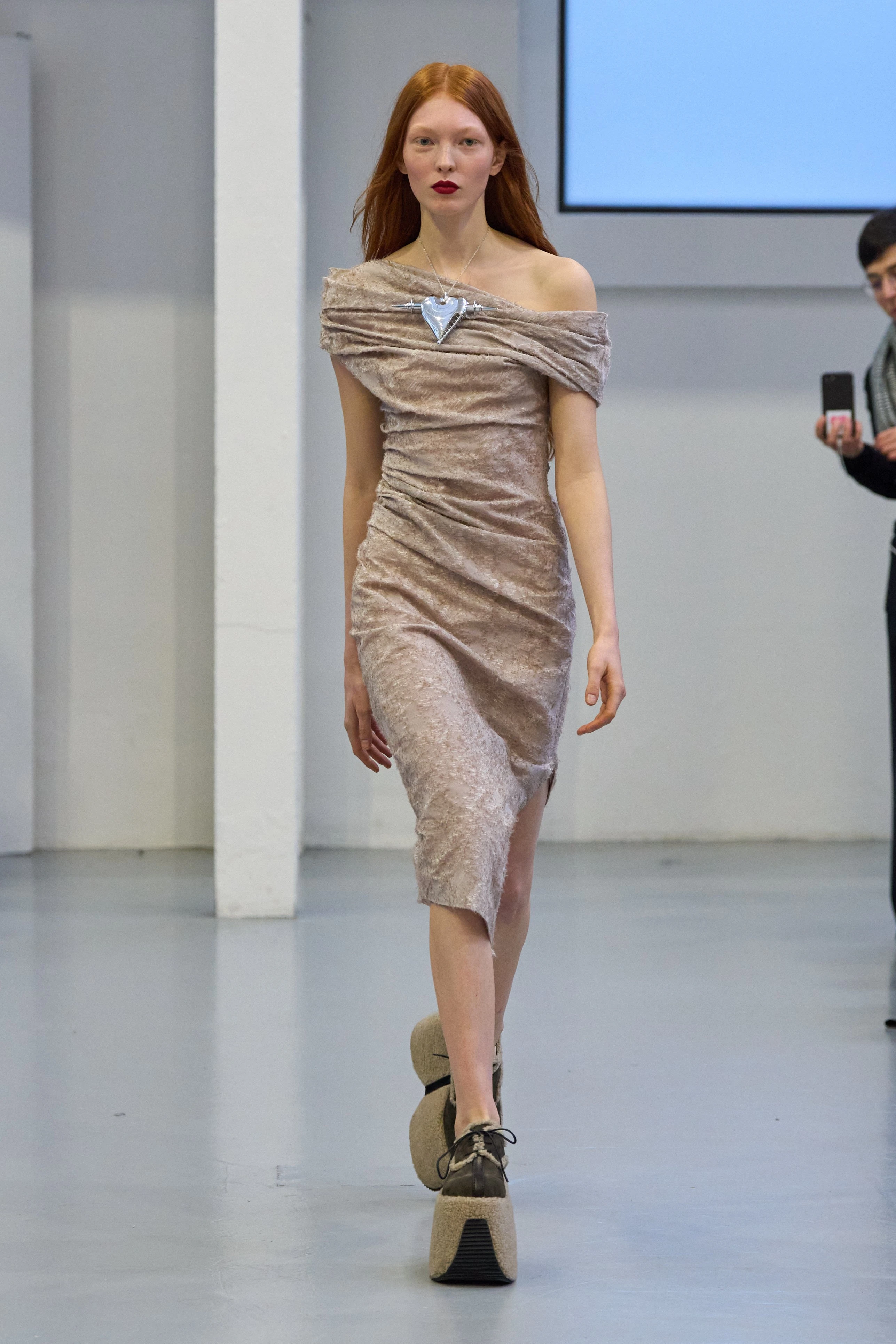 Миландағы ерлер сән апталығының үздік топтамалары