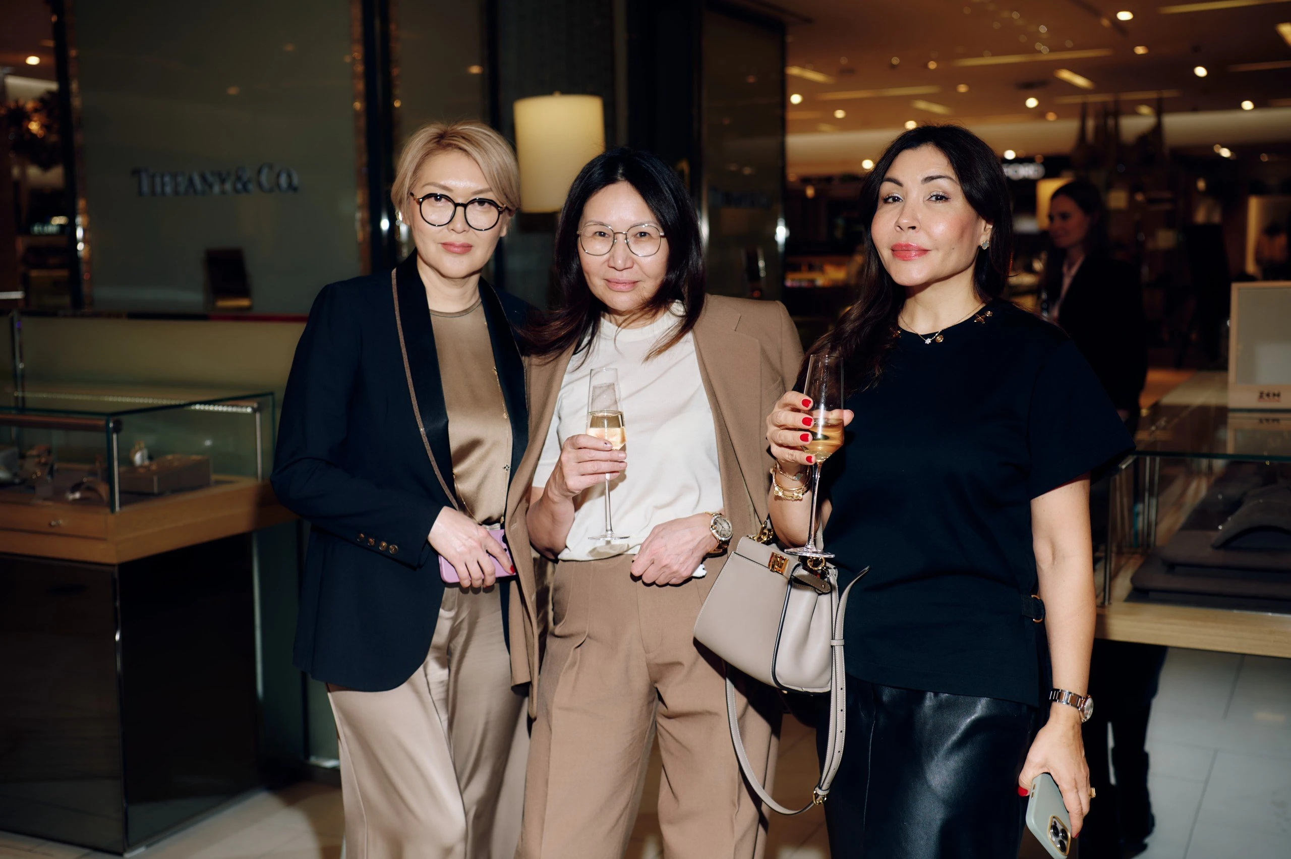 Saks Fifth Avenue Almaty-дағы жаңартылған Roberto Coin бұрышы