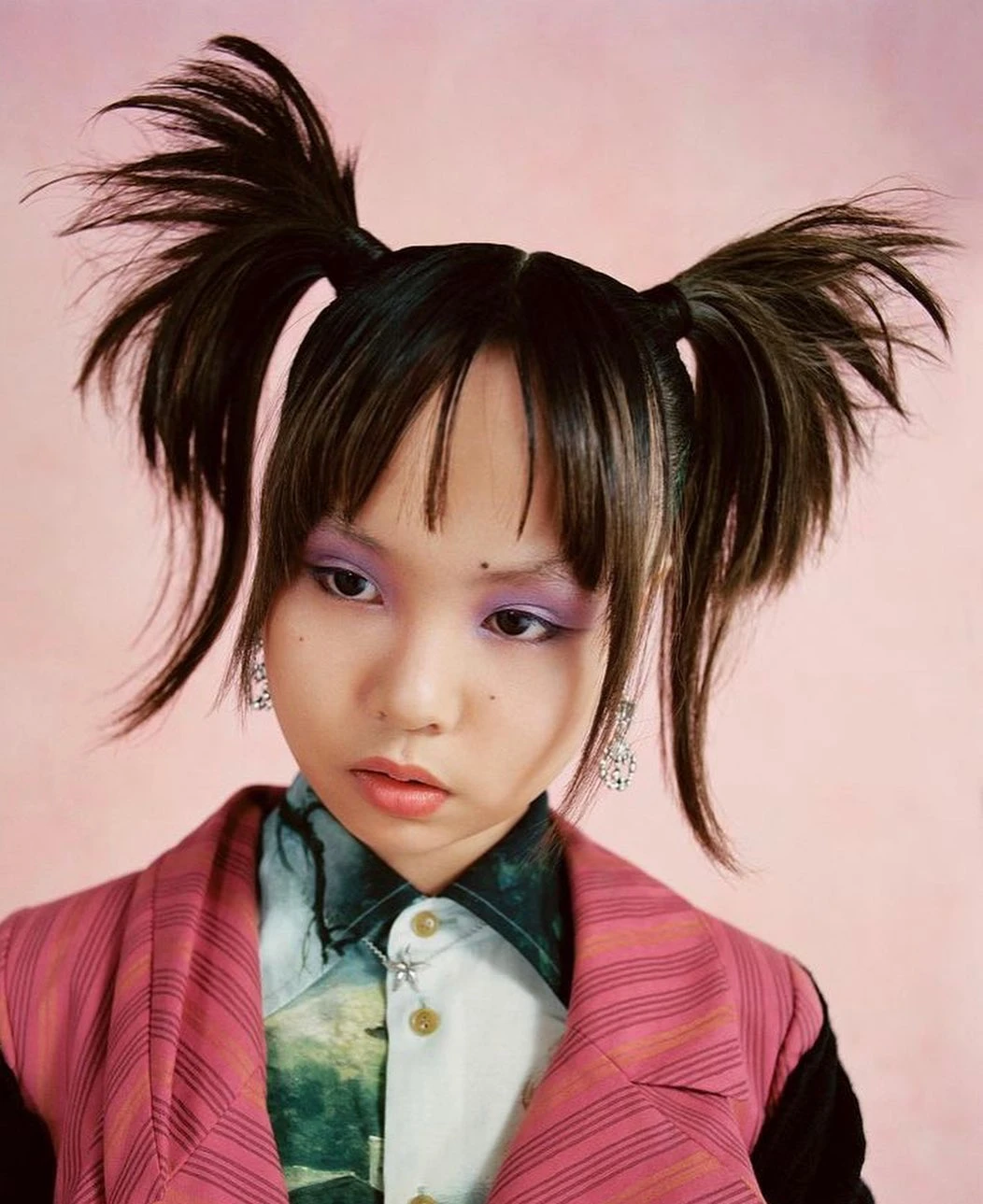 Backstage: жоғары сән әлеміндегі шаш стилистері