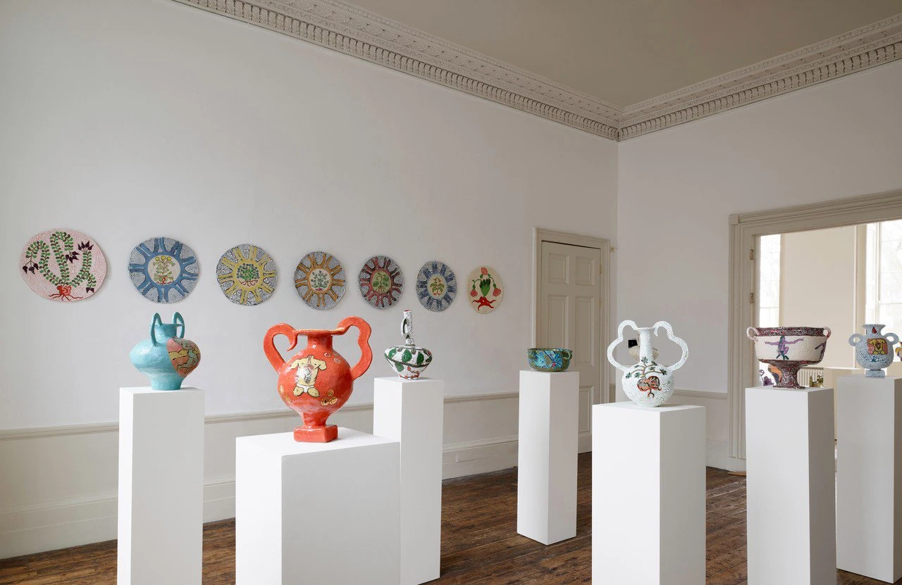 Художница Кристабел МкГриви. Изображения предоставлены галереей Тристана Хоара. Лондон, Великобритания.