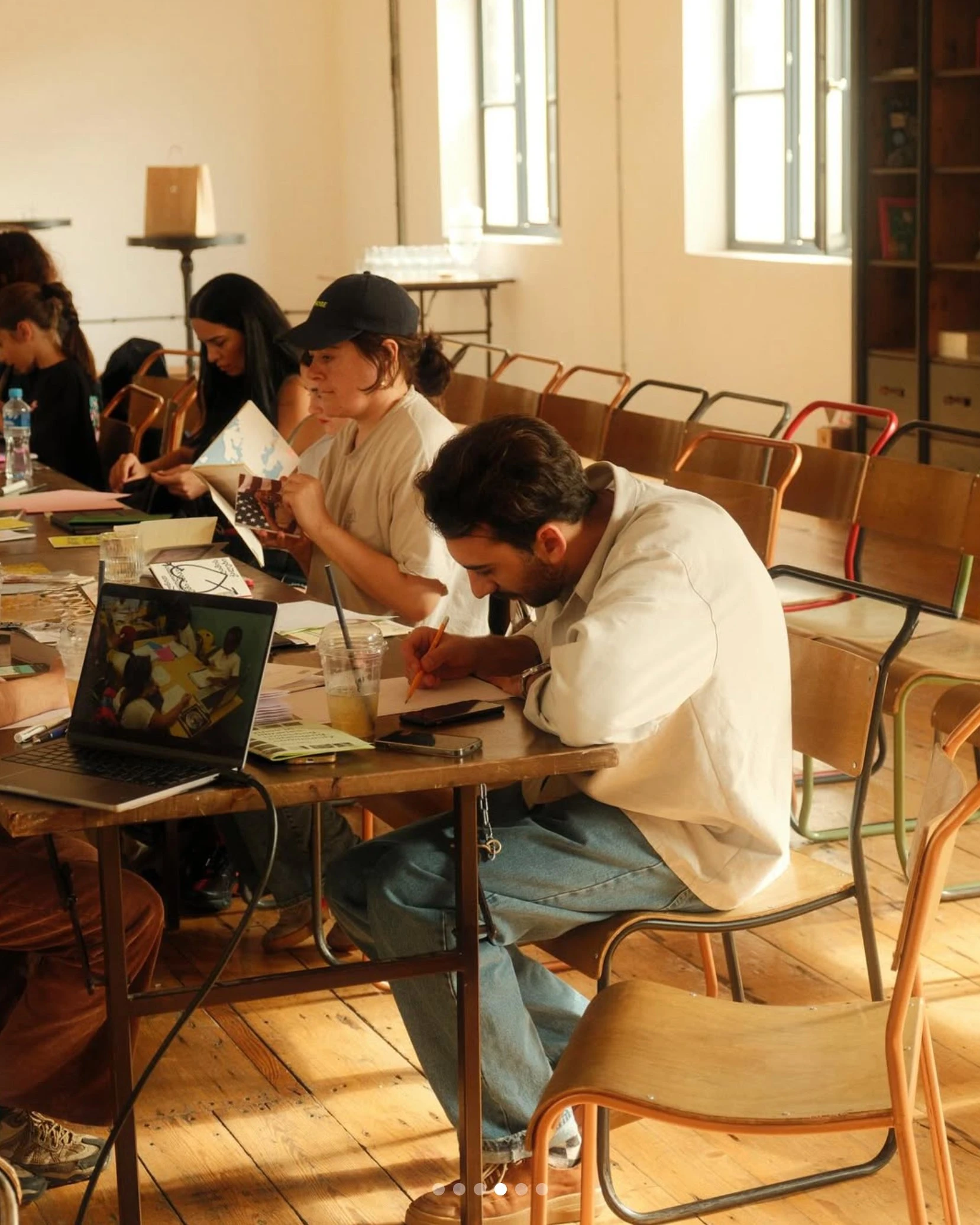 Где работают цифровые кочевники: лучшие коворкинги и коливинги