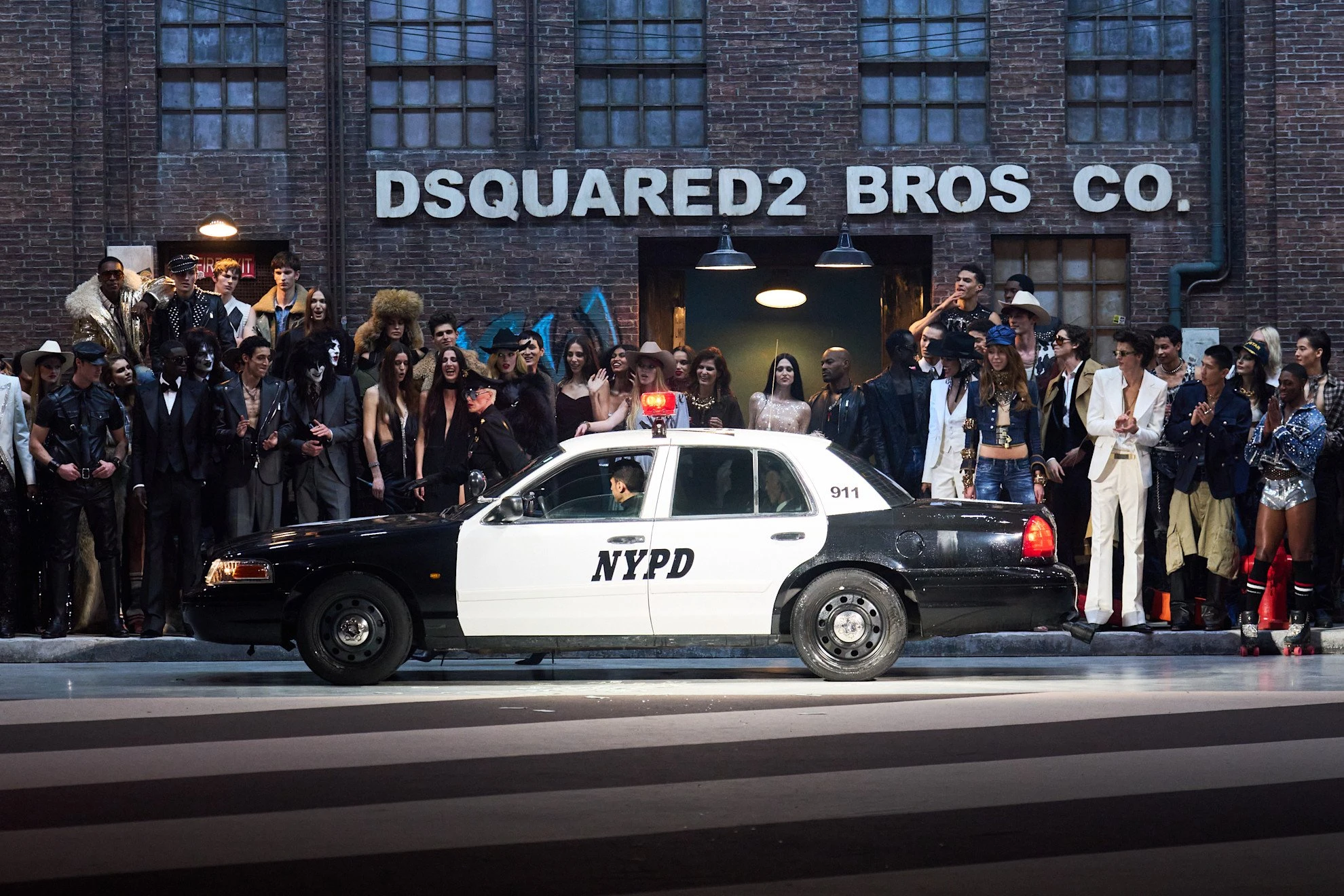 Как прошел первый день Milan Fashion Week