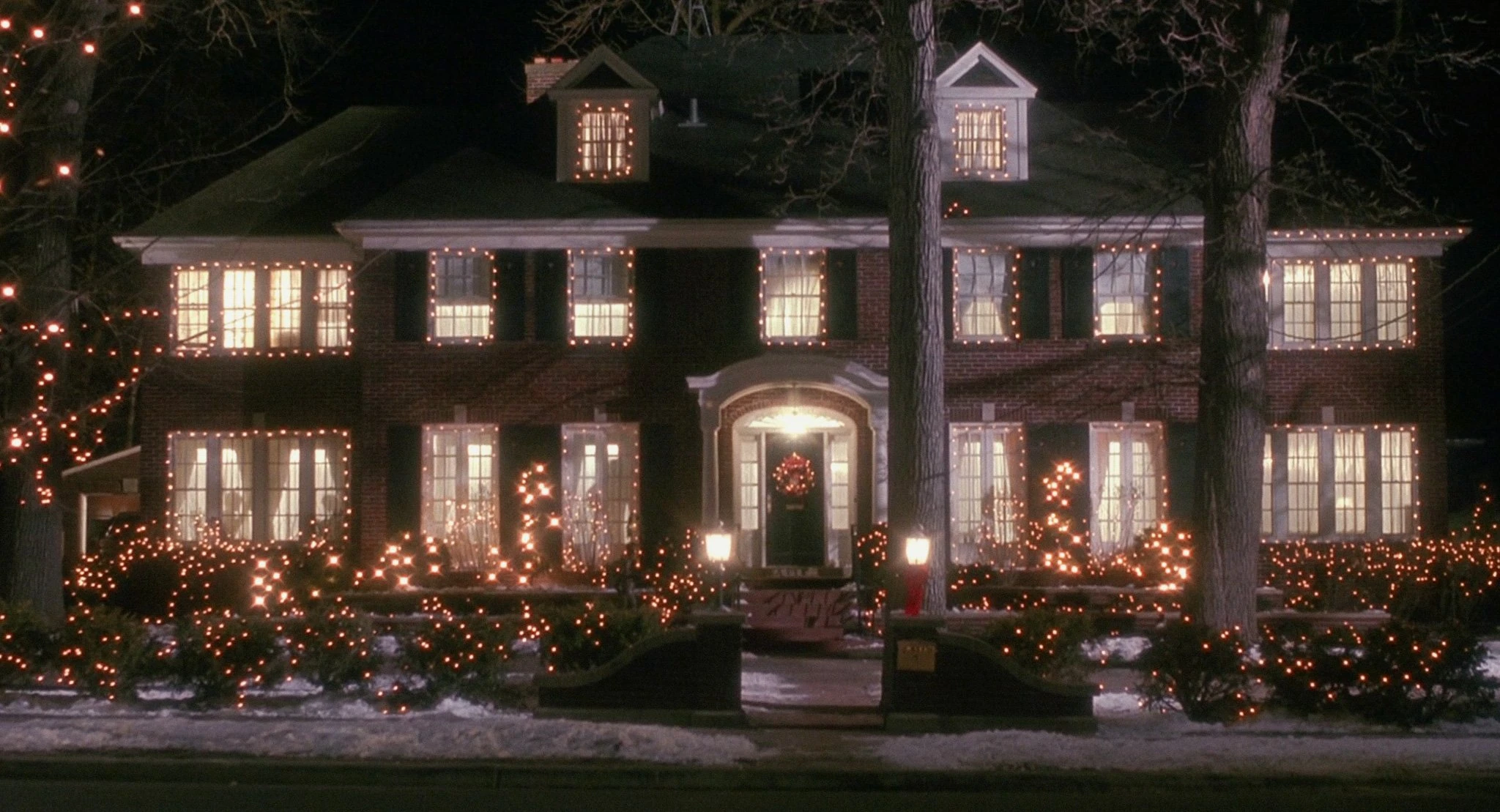 Кадр из фильма «Один дома» | film.ai