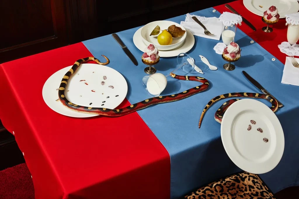 Меню высокой моды: кто накрывает столы для Chanel и Gucci