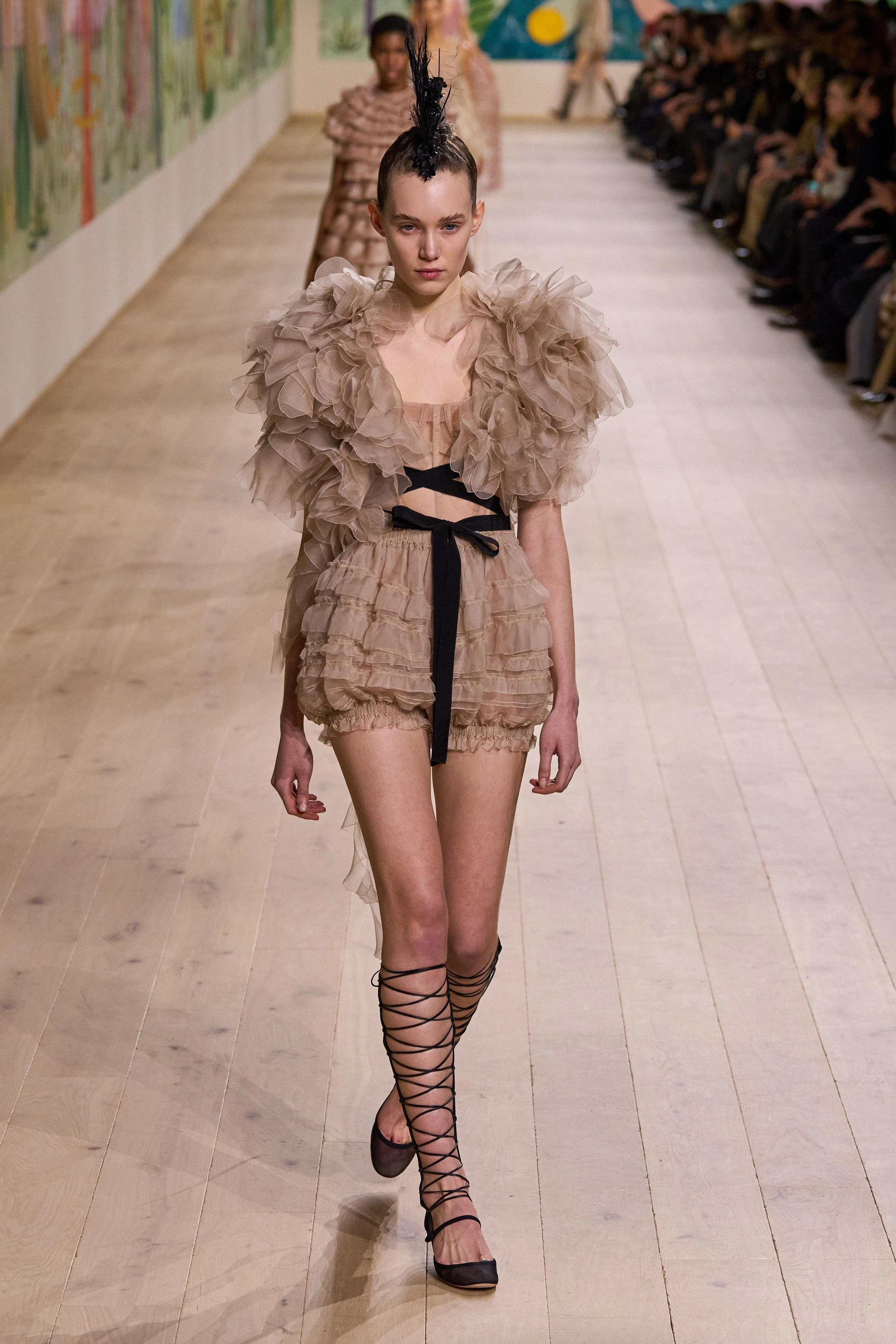 Как прошел первый день Недели высокой моды в Париже